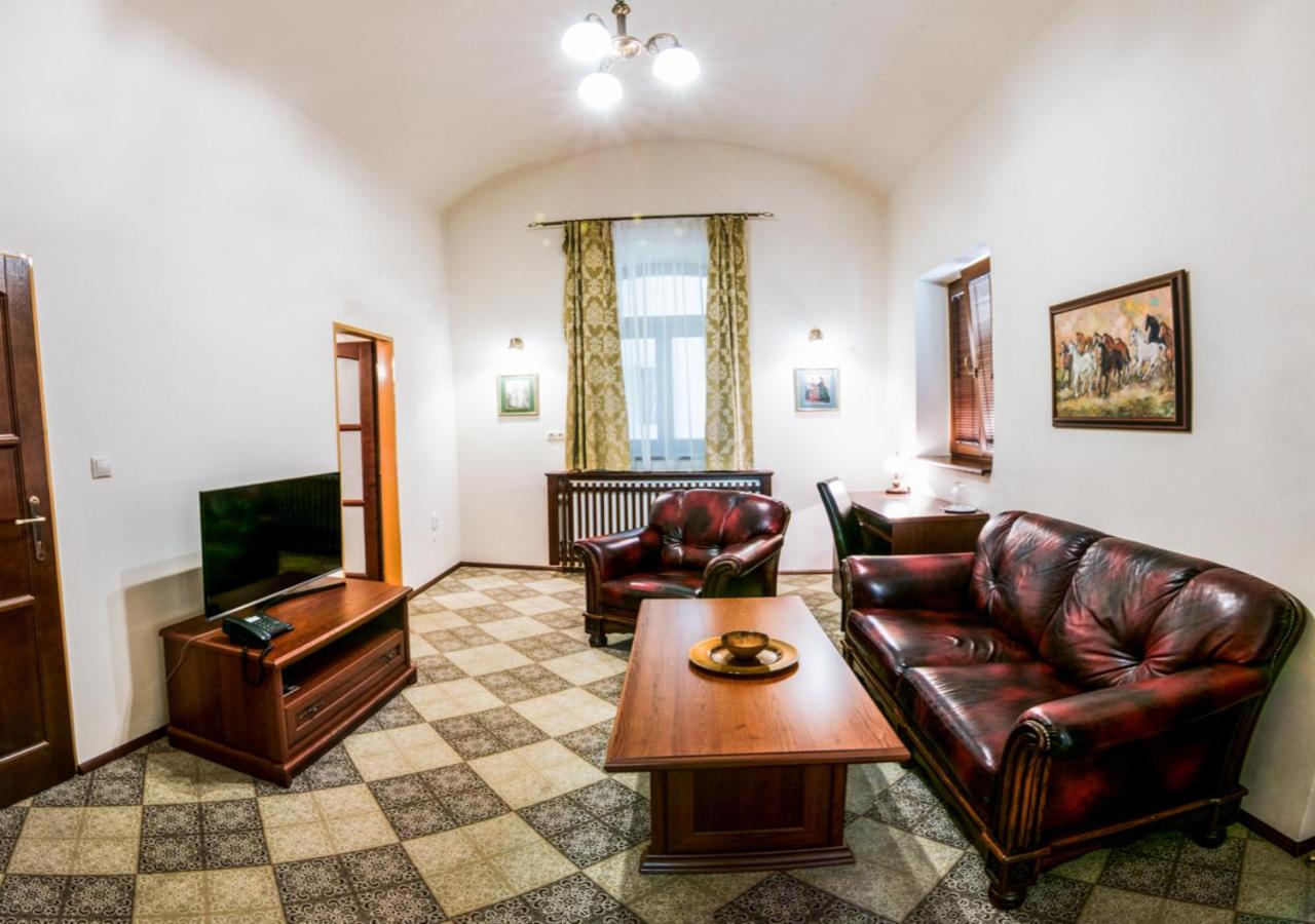 Deluxe Suite photo 3