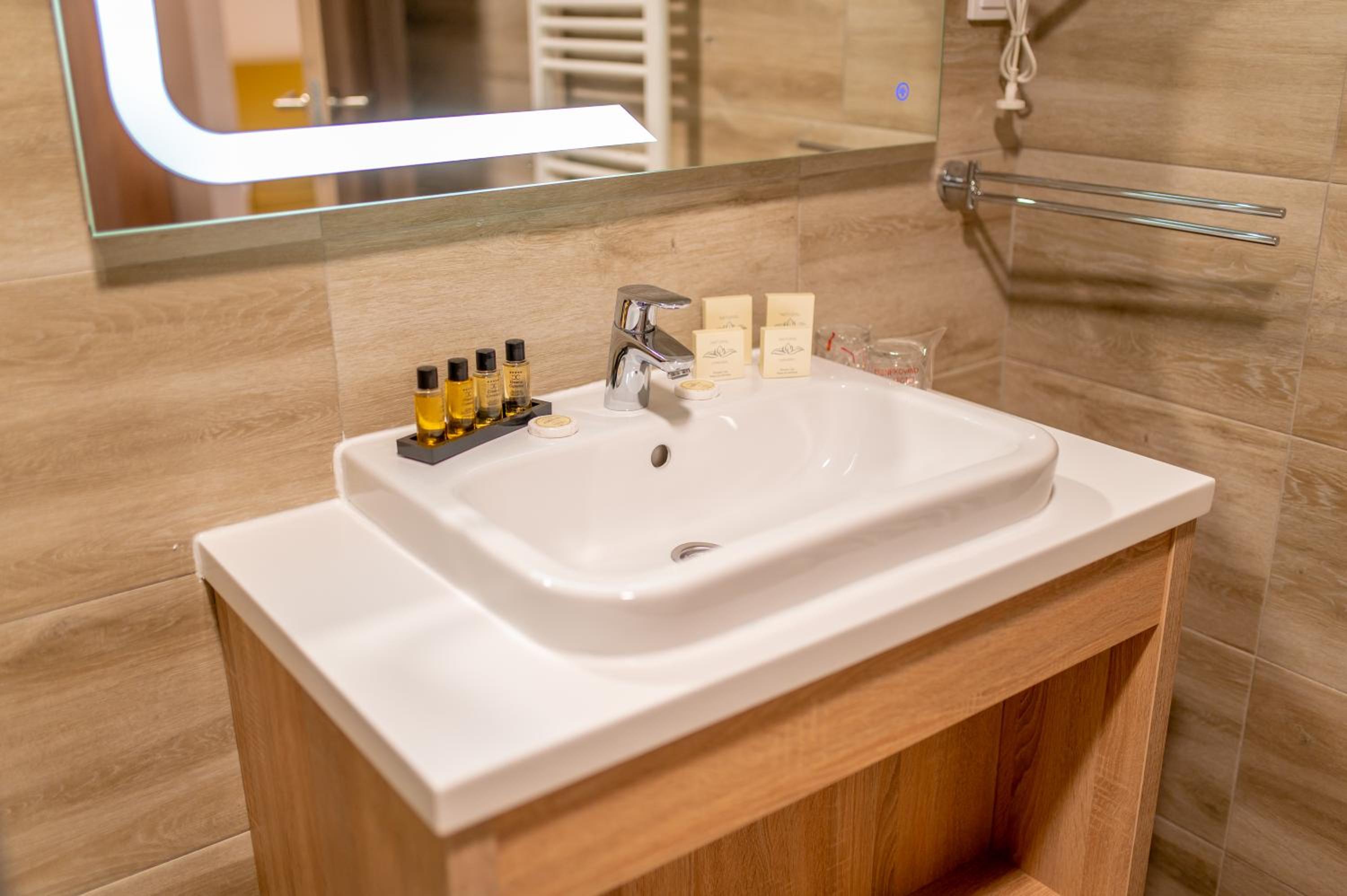 Superior Apartment - Photo 6