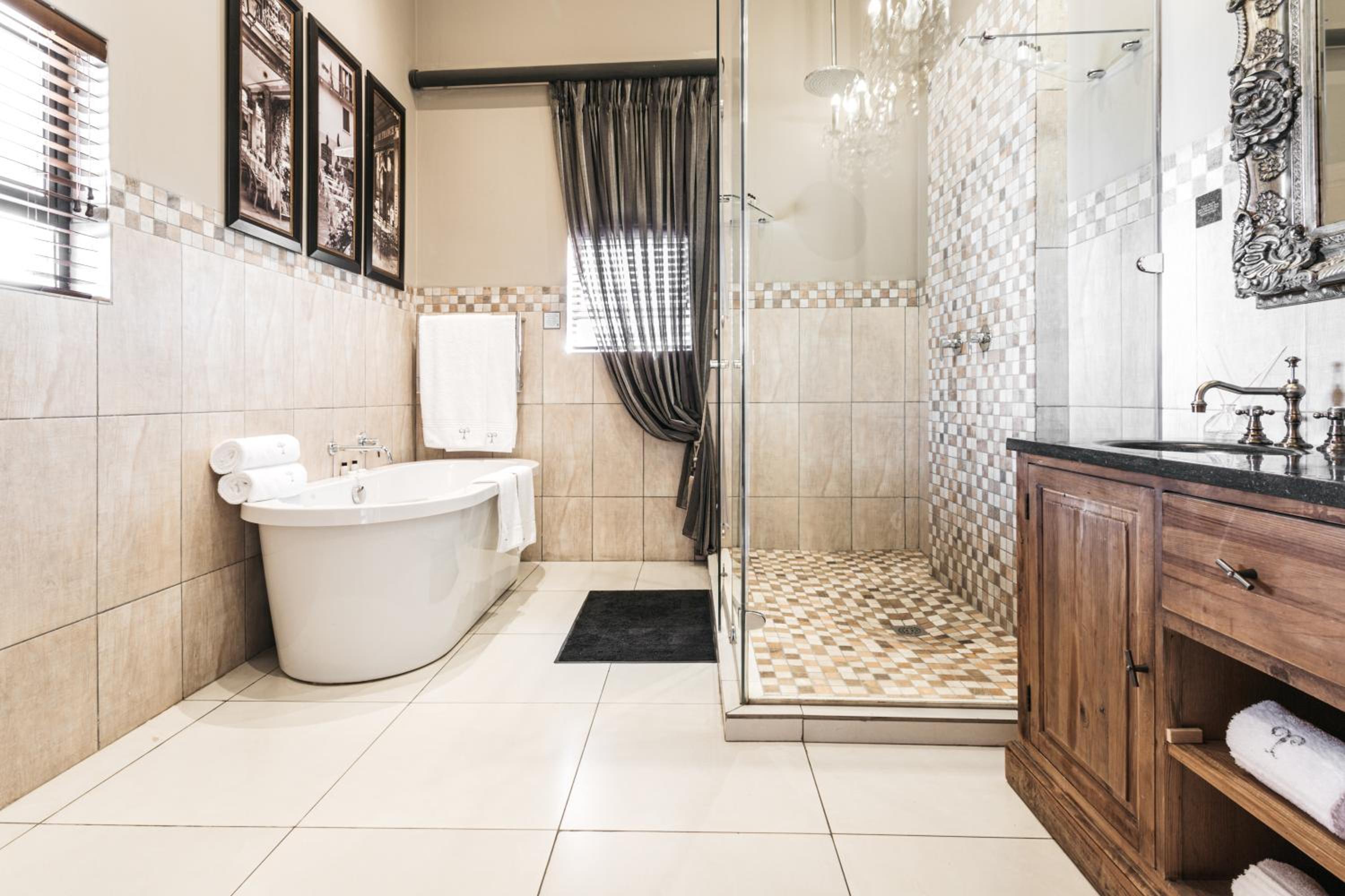 Executive Suite photo 3