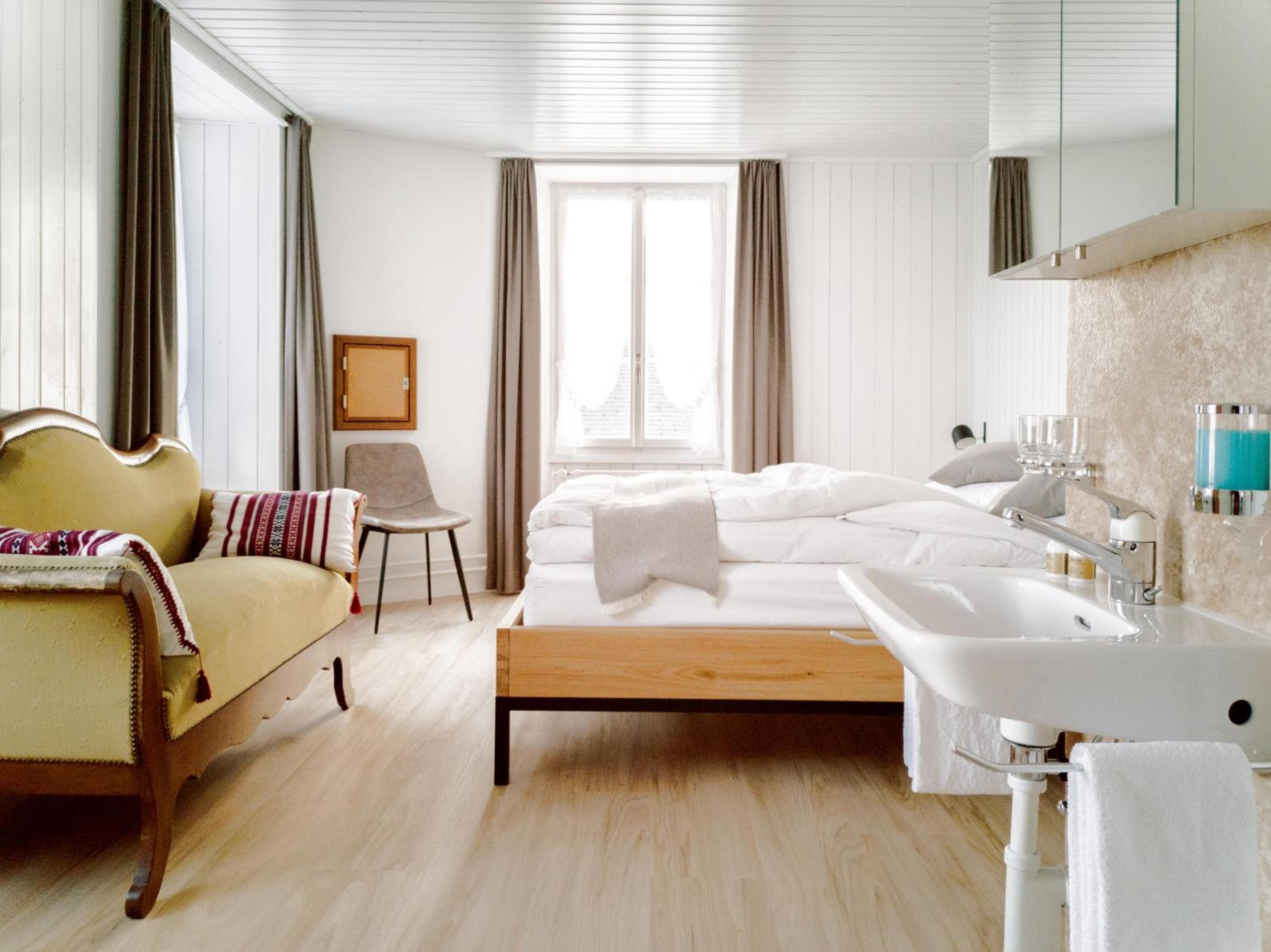 Double Room with Shared Bathroom