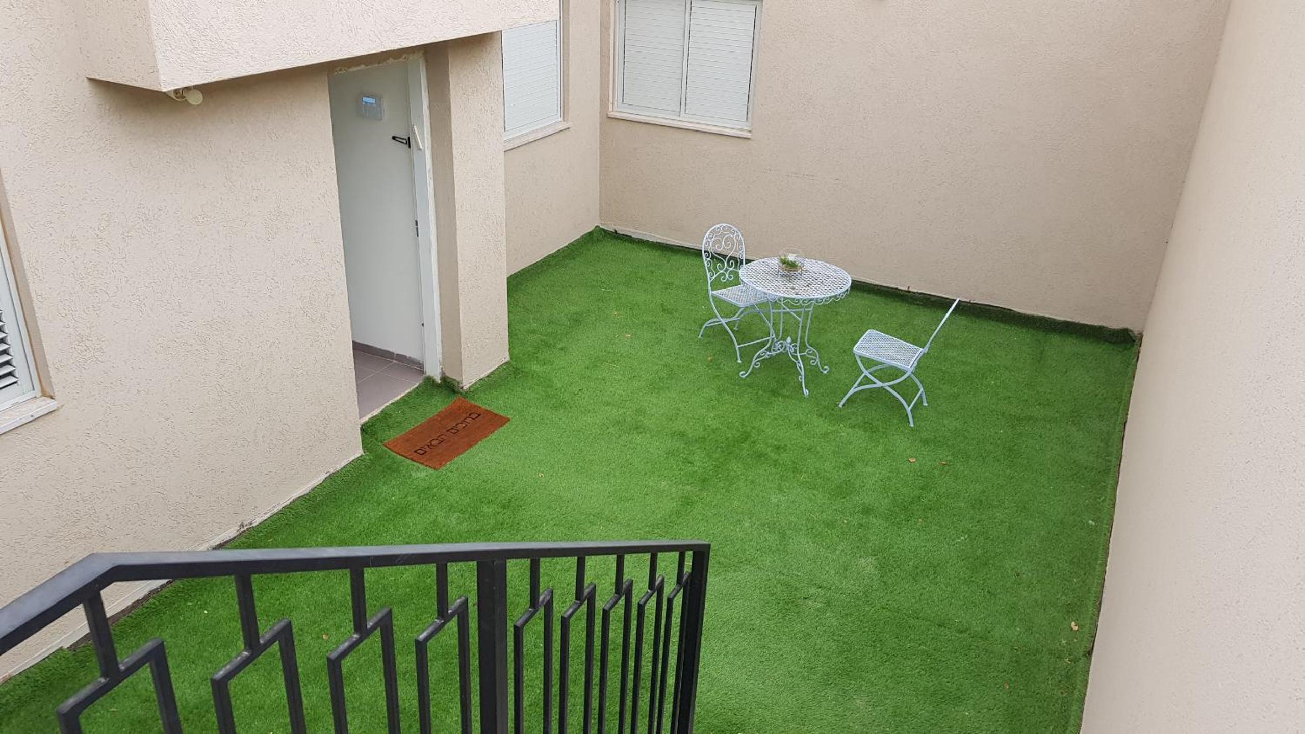 Two-Bedroom Apartment - Photo 4