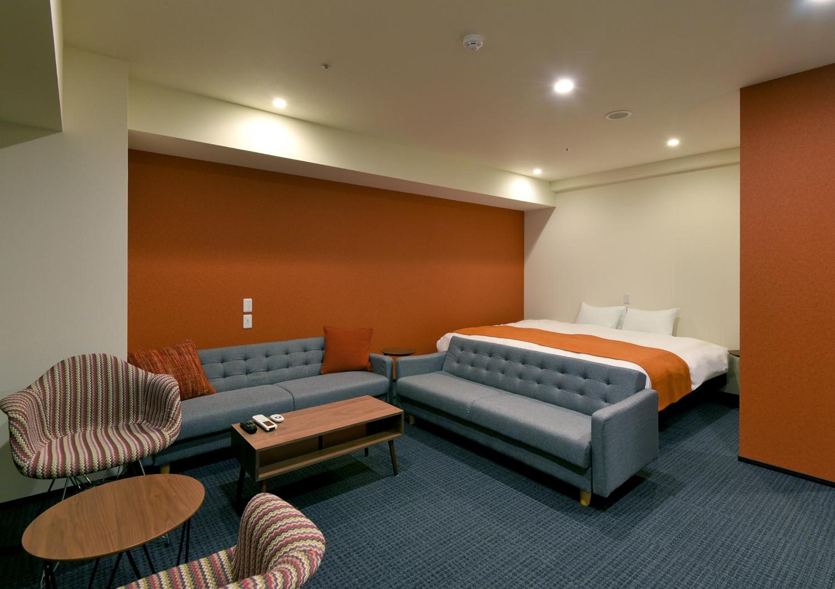 Deluxe Room - Photo 19