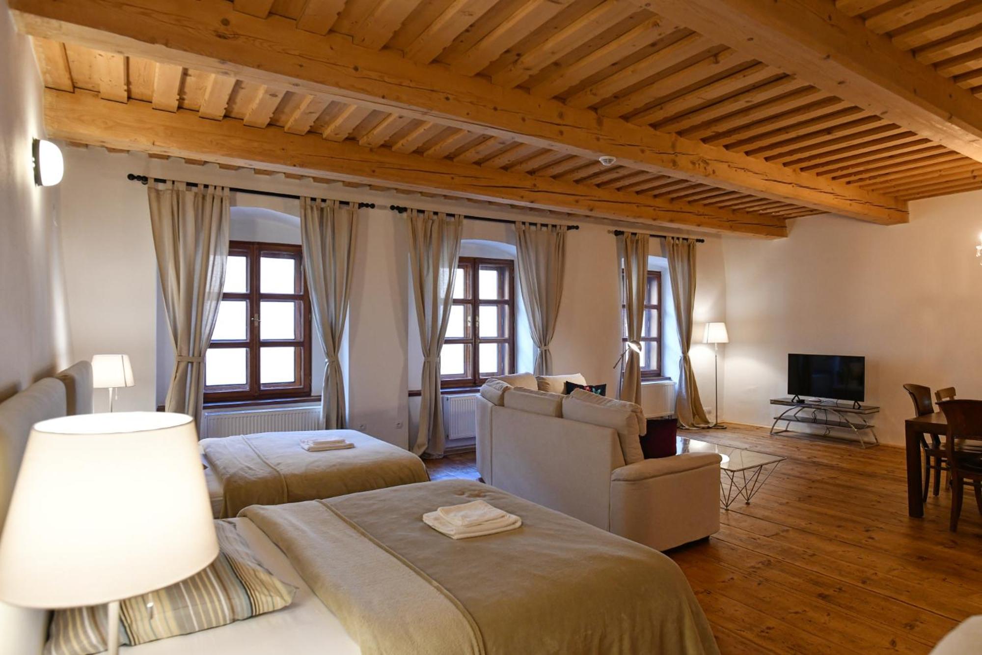 Studio Apartment