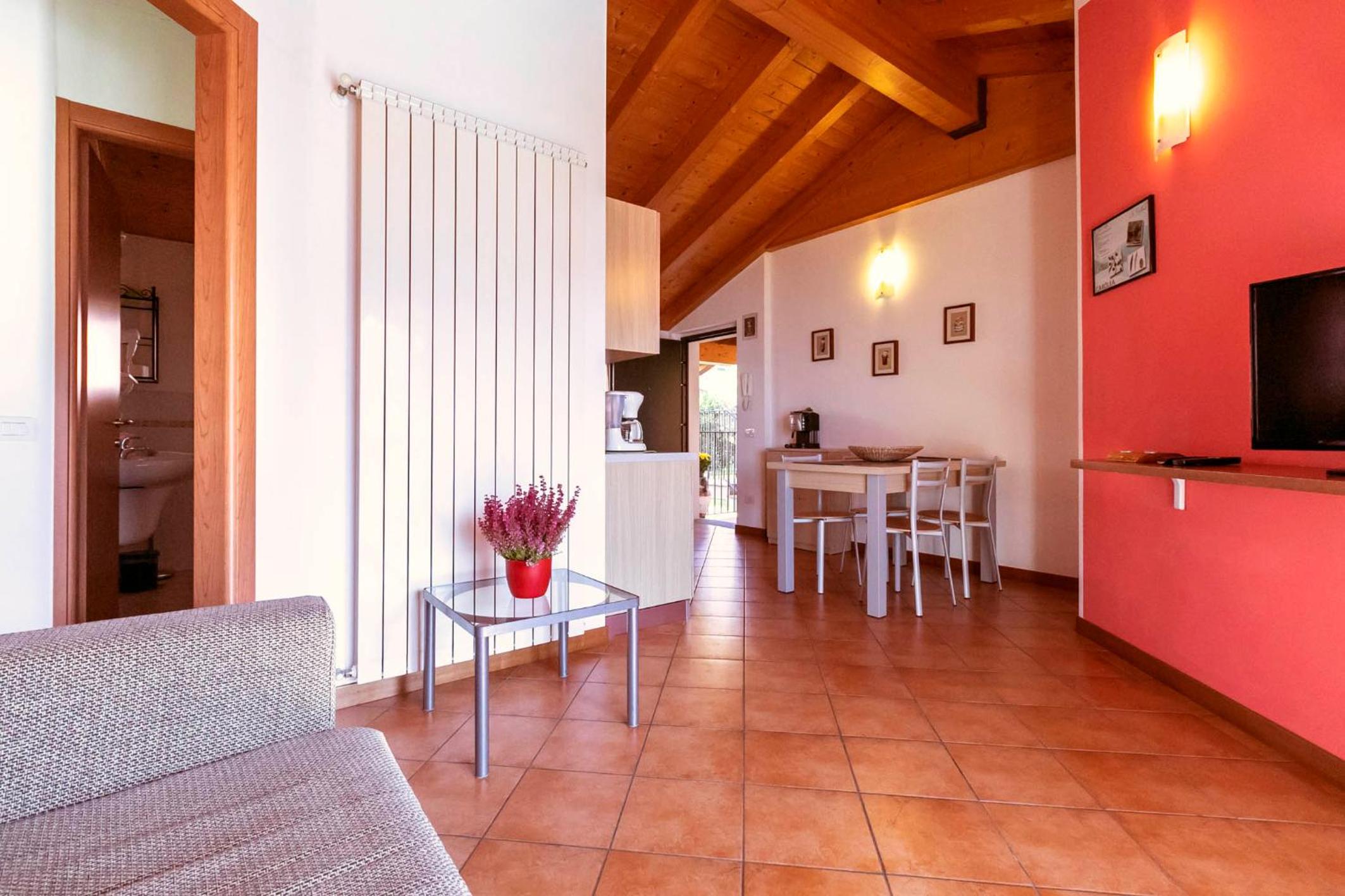 Two-Bedroom Apartment with Lake View photo 1