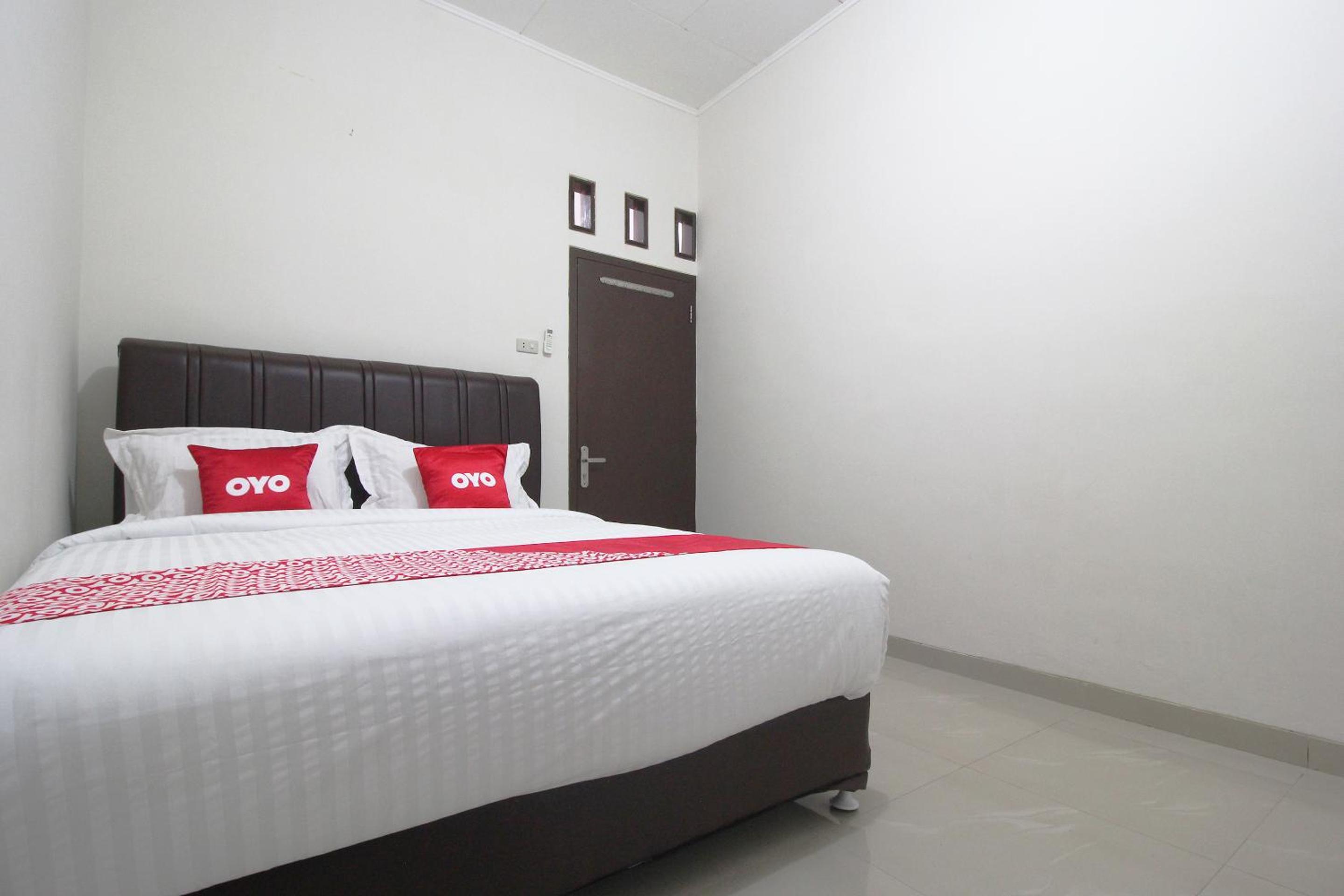 Standard Double Room - Photo 1
