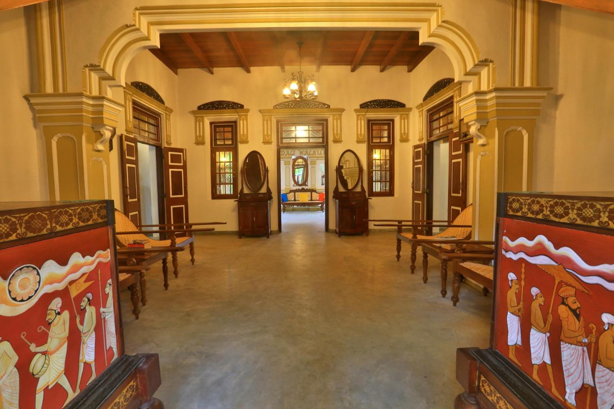 Standard Queen Room