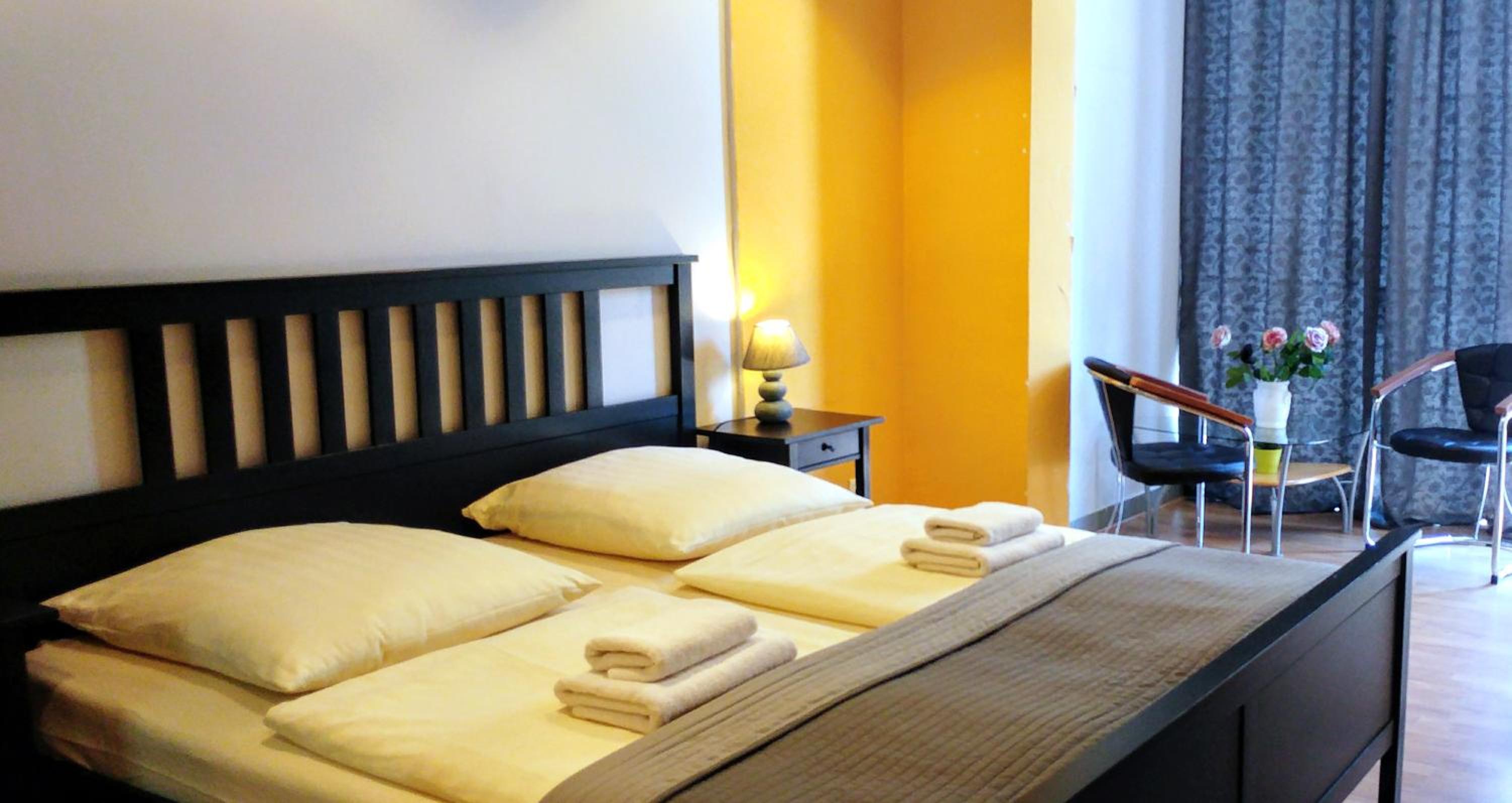 Double Room with Private Bathroom in Hallway photo 3
