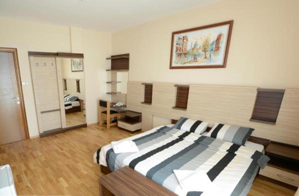 Luxury Triple Room