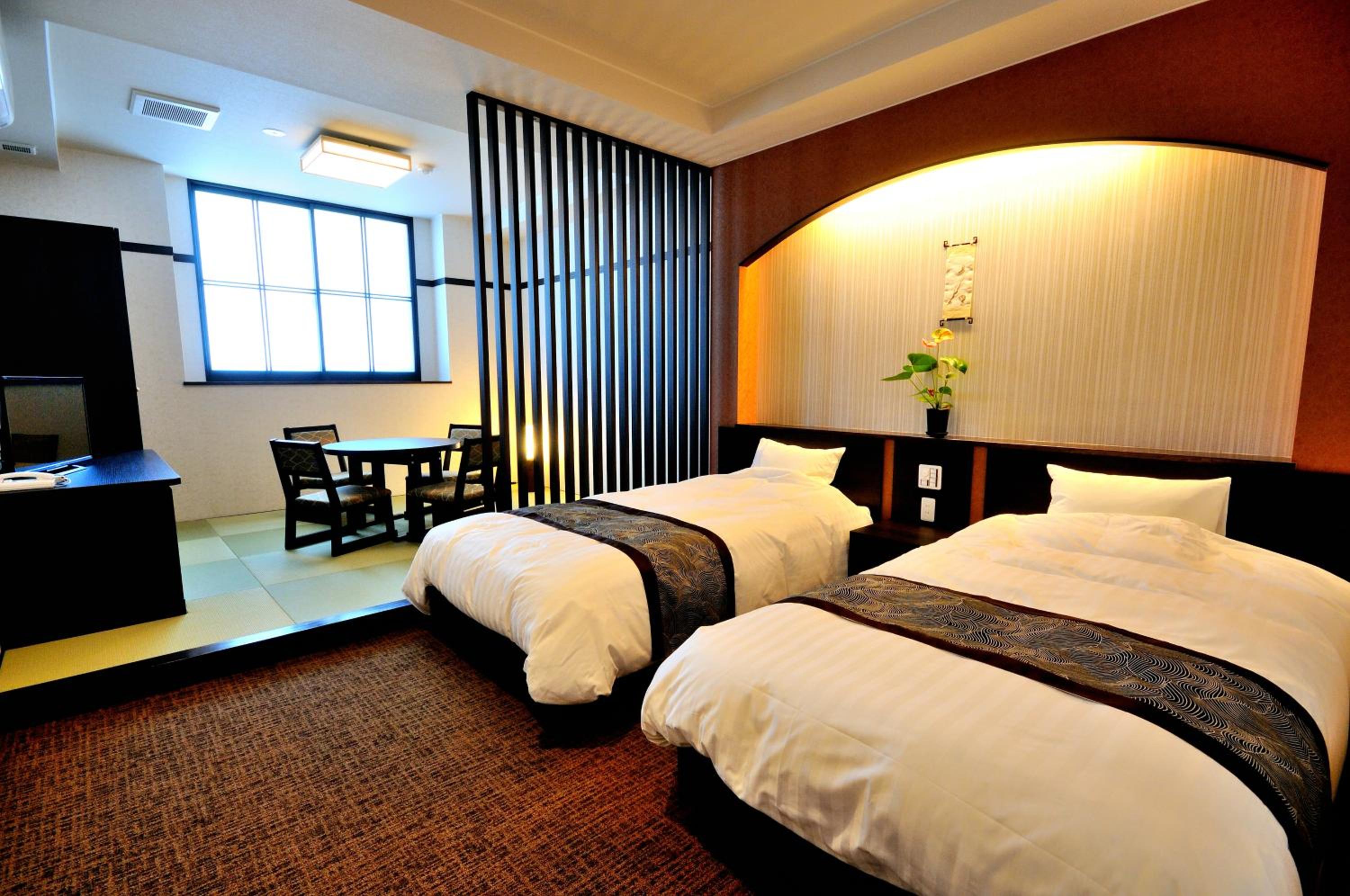 Twin Room with Tatami Area 207 - Photo 4