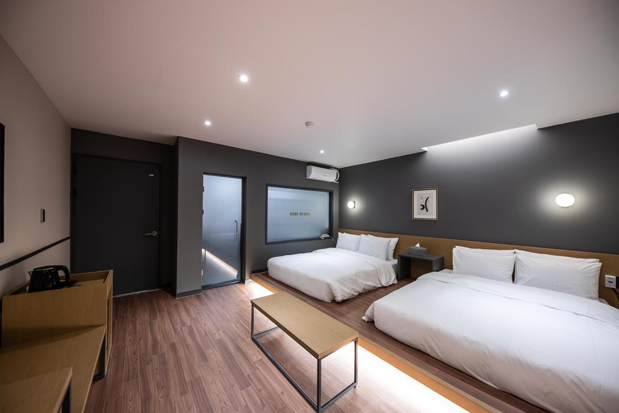 Japanese-Style Room - Photo 8