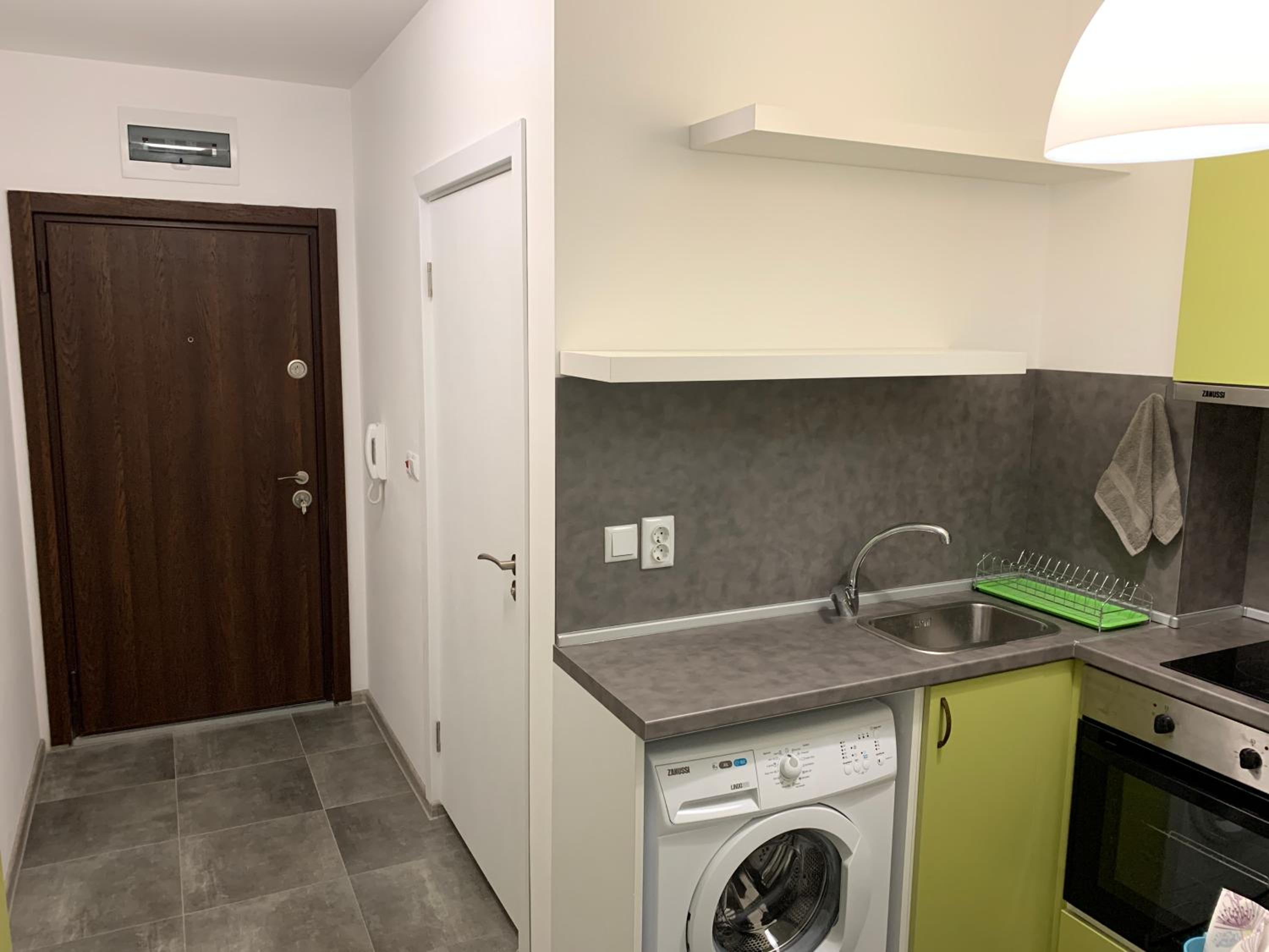 One-Bedroom Apartment - Photo 23