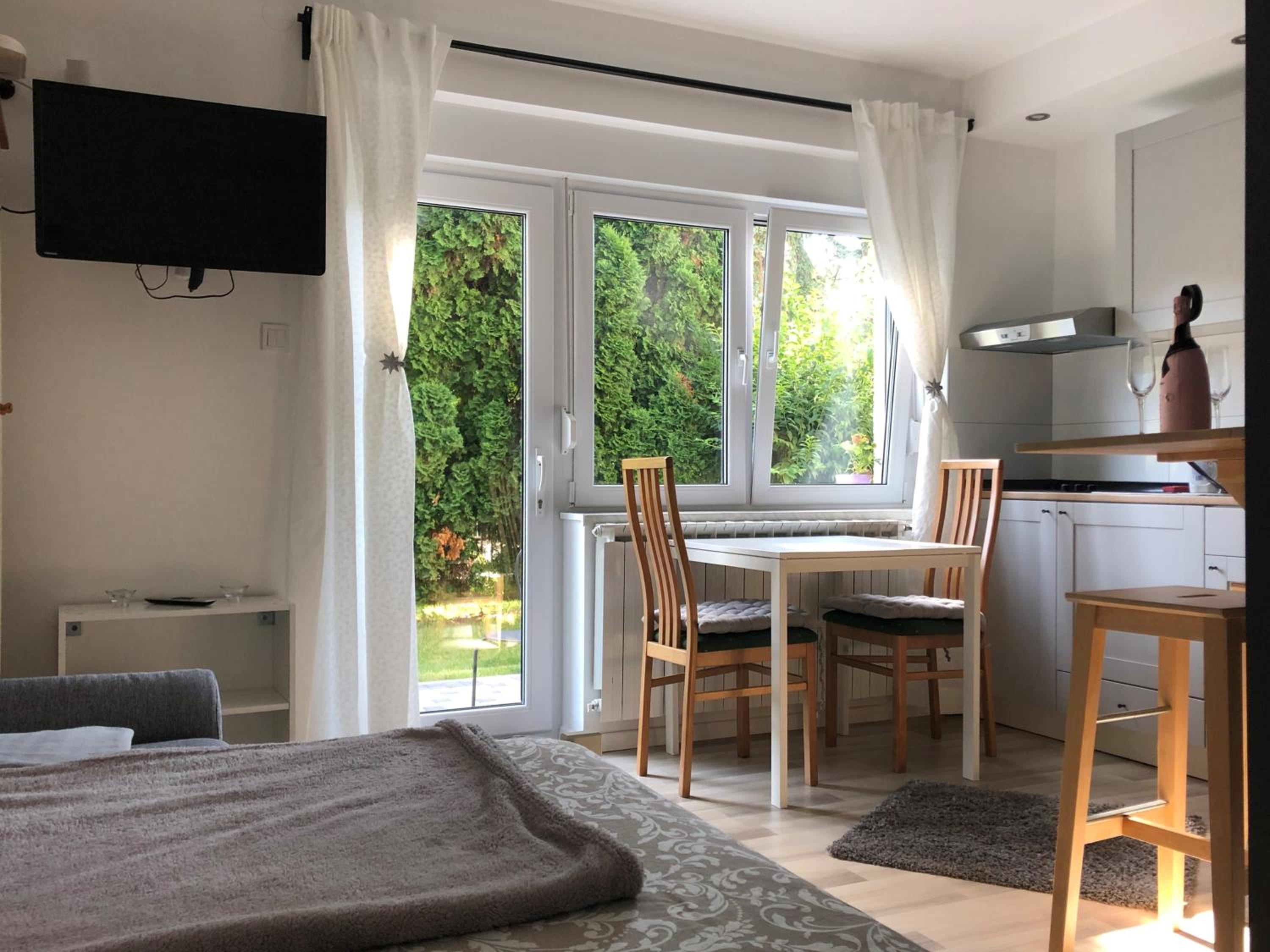 Studio Apartment
