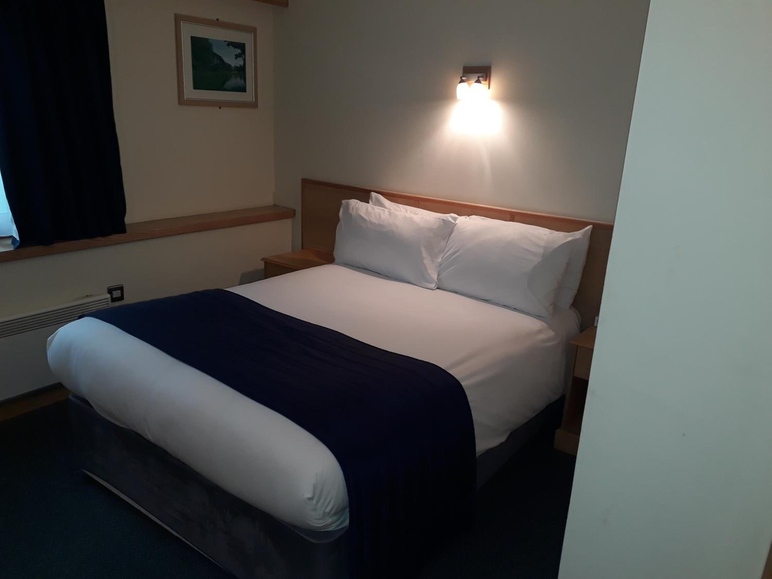 Standard Double Room photo 2
