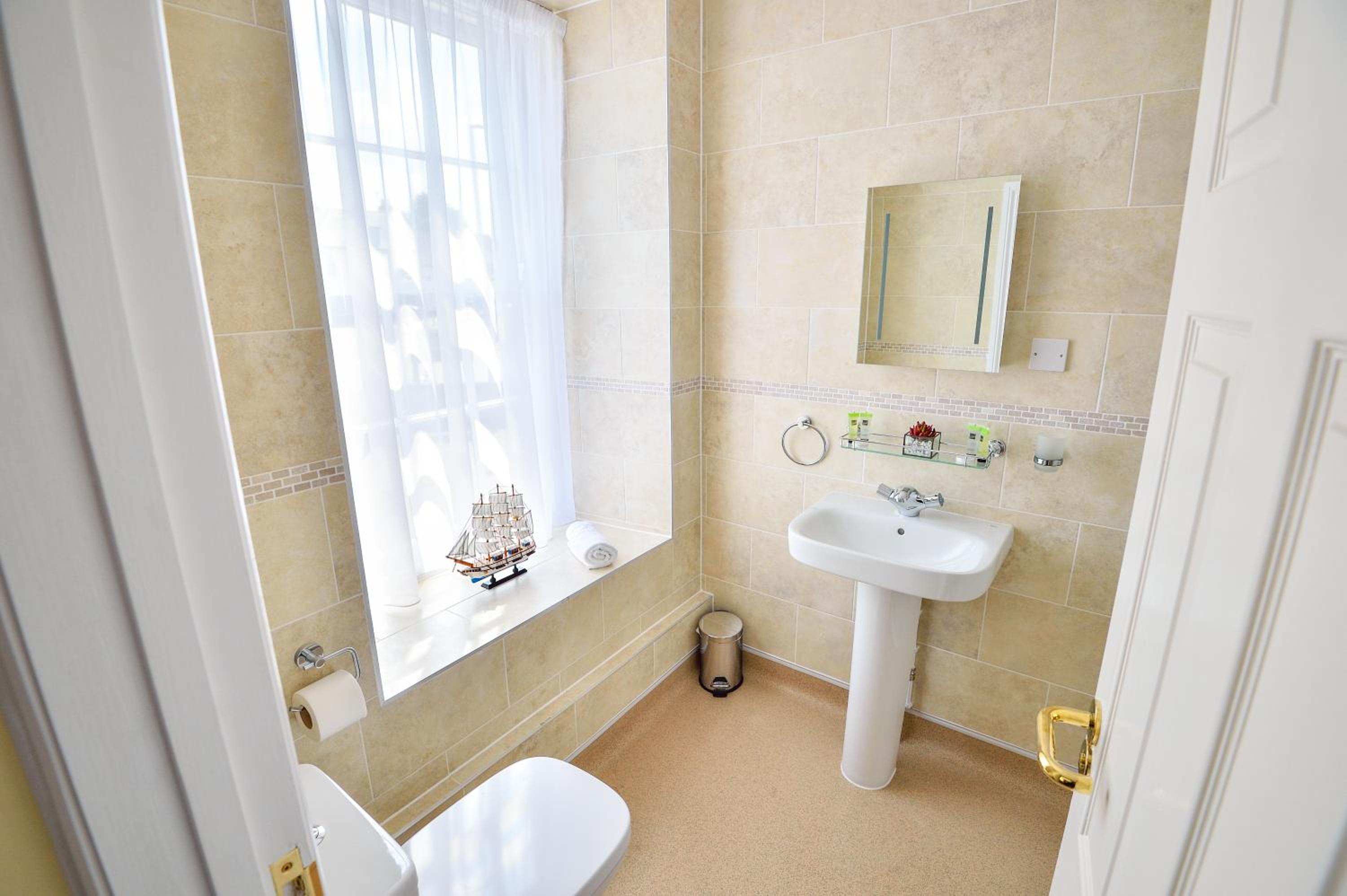 Small Double Room photo 3