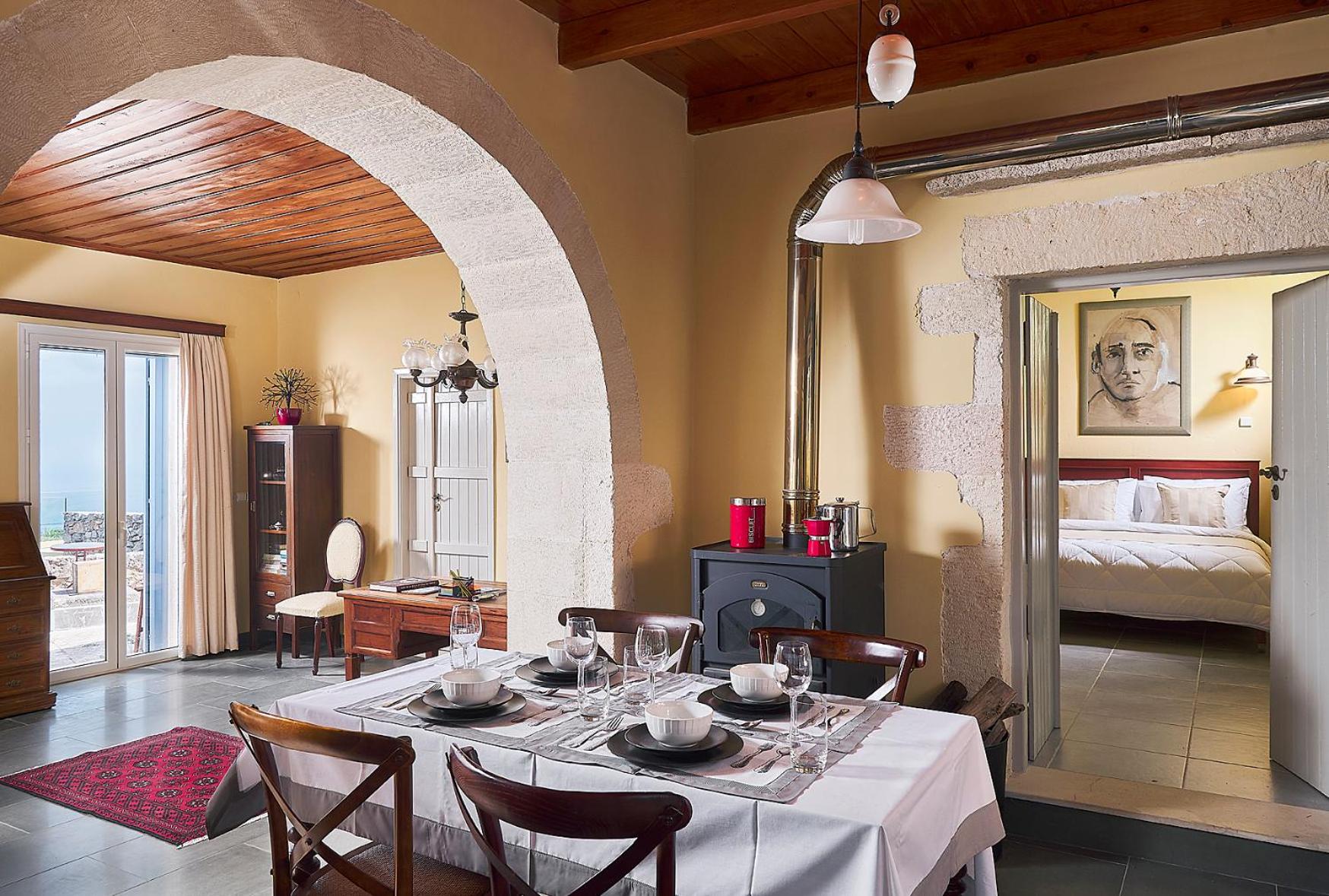 Three-Bedroom Villa photo 3