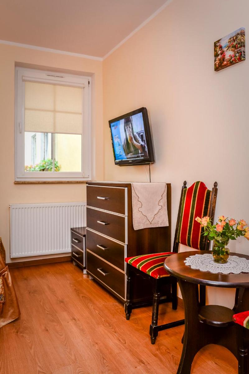 Double Room - Photo 3