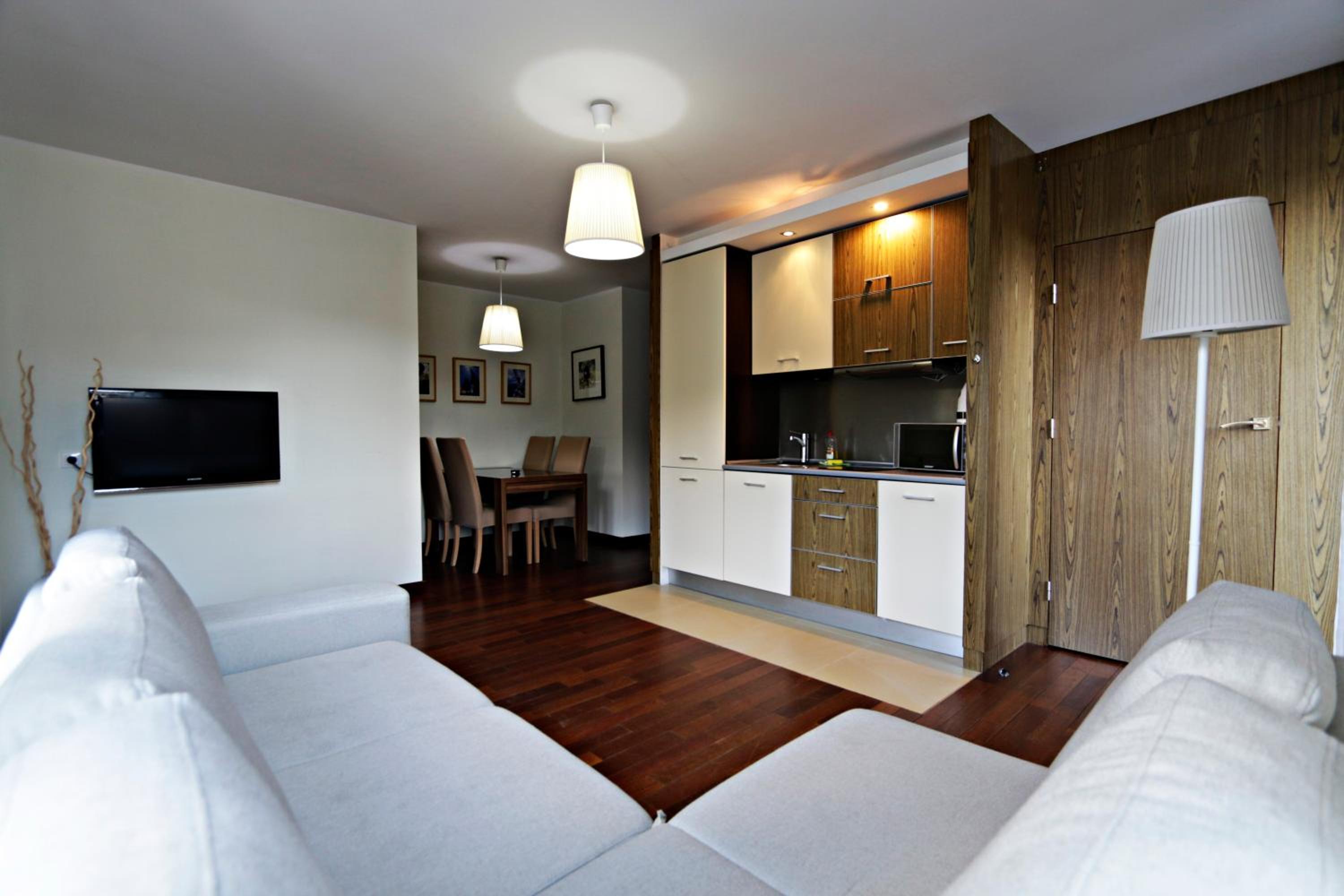 One-Bedroom Apartment with Balcony