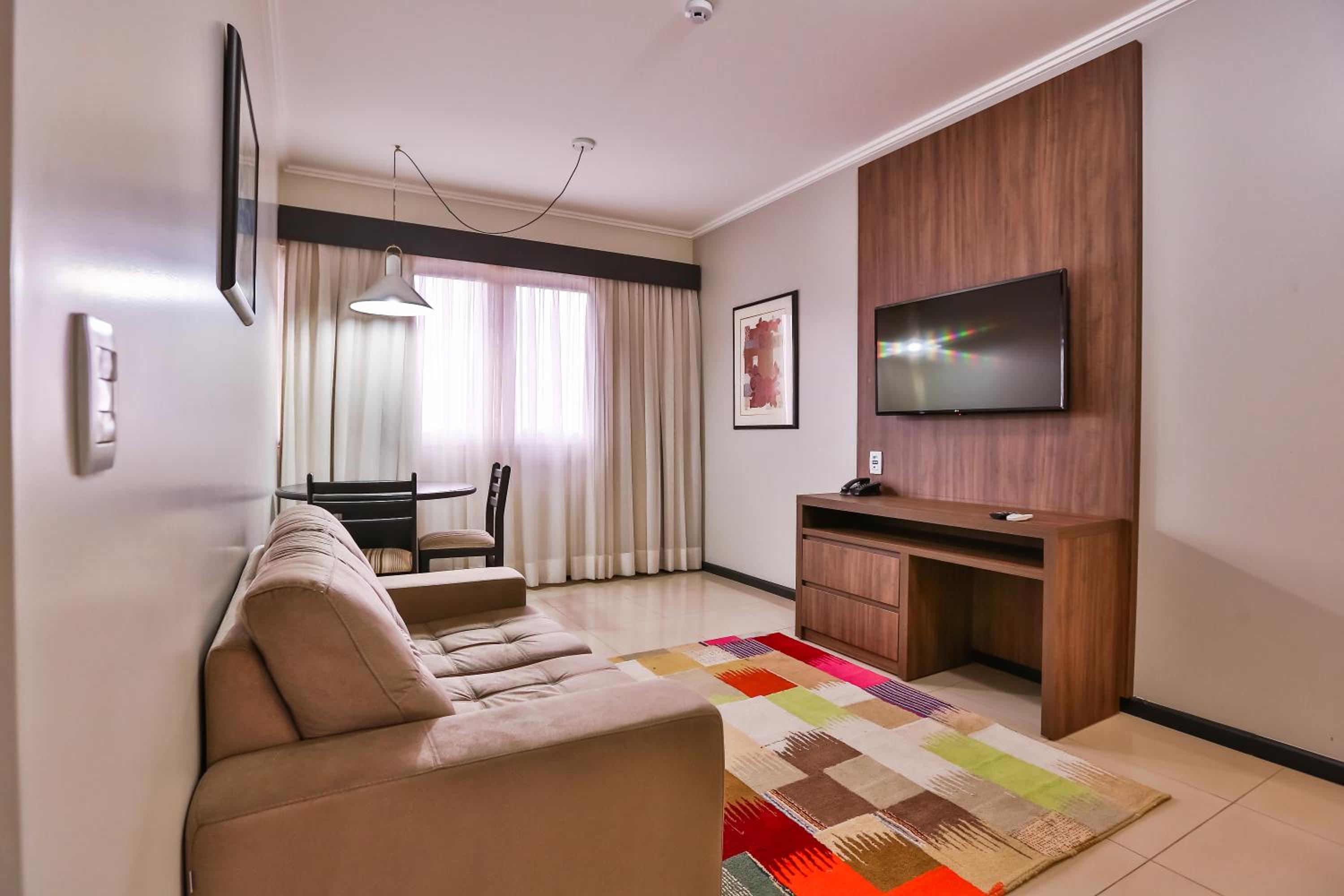 Deluxe Twin Room photo 1