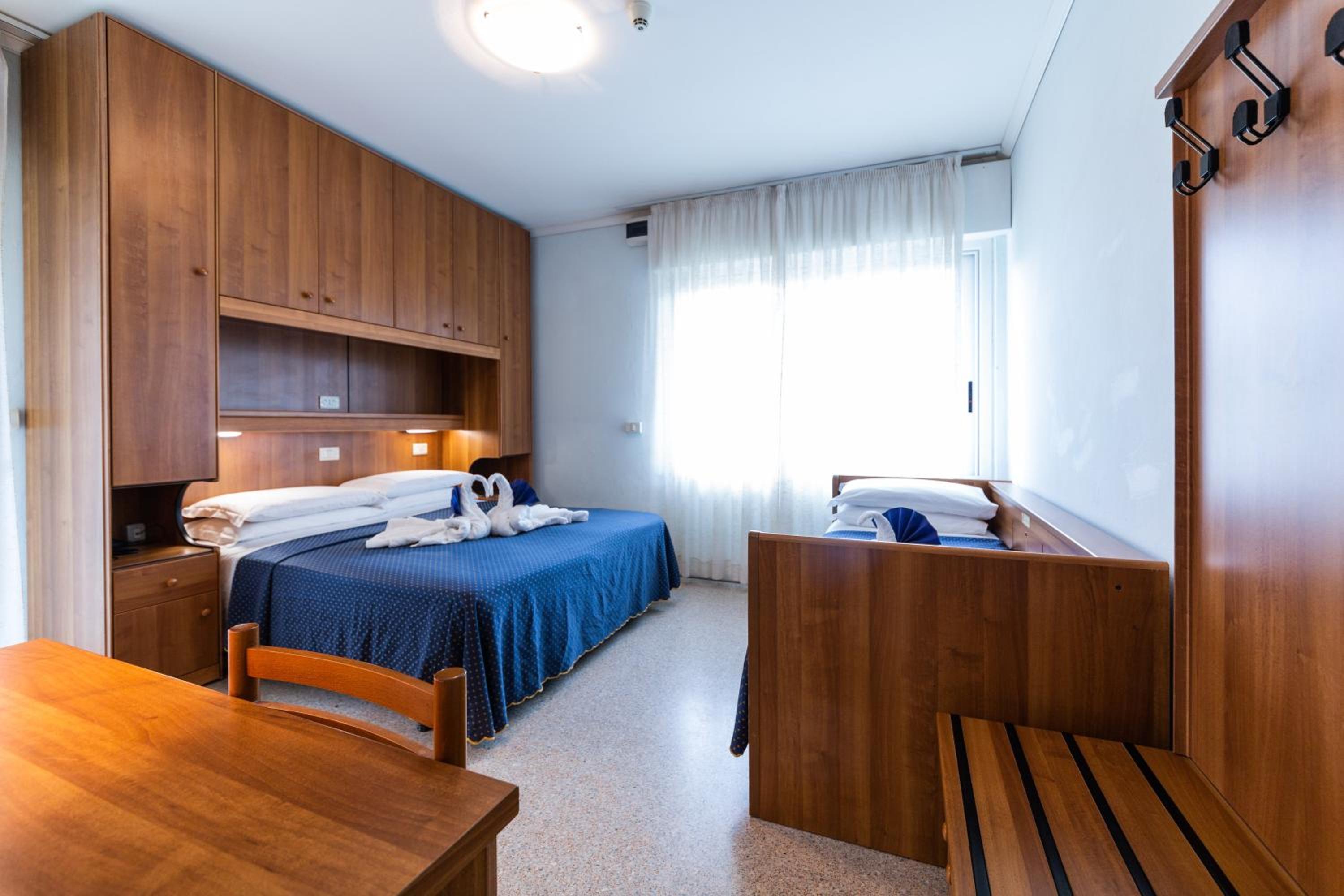 Triple Room photo 3
