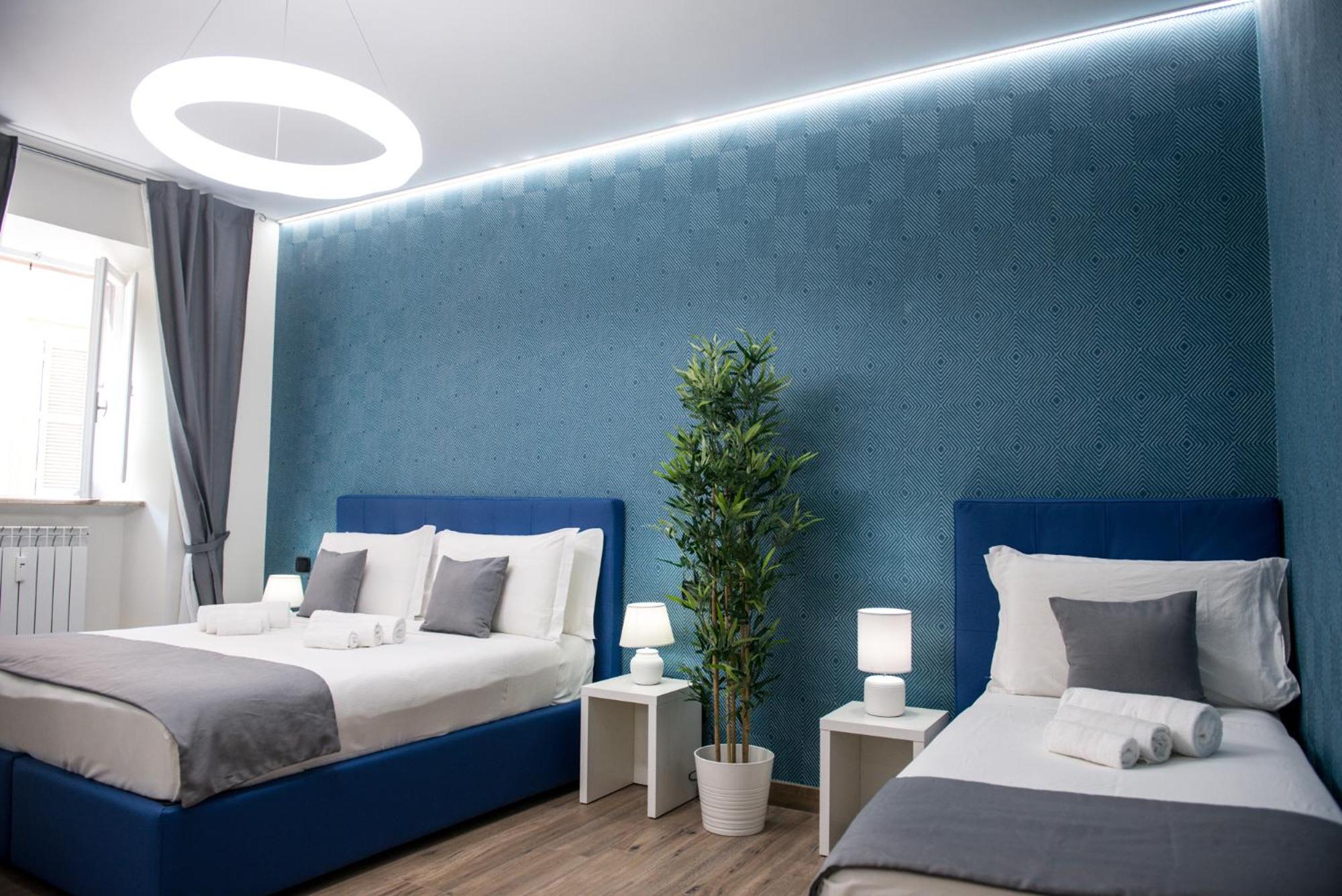 Deluxe Double Room With Extra Bed photo 3