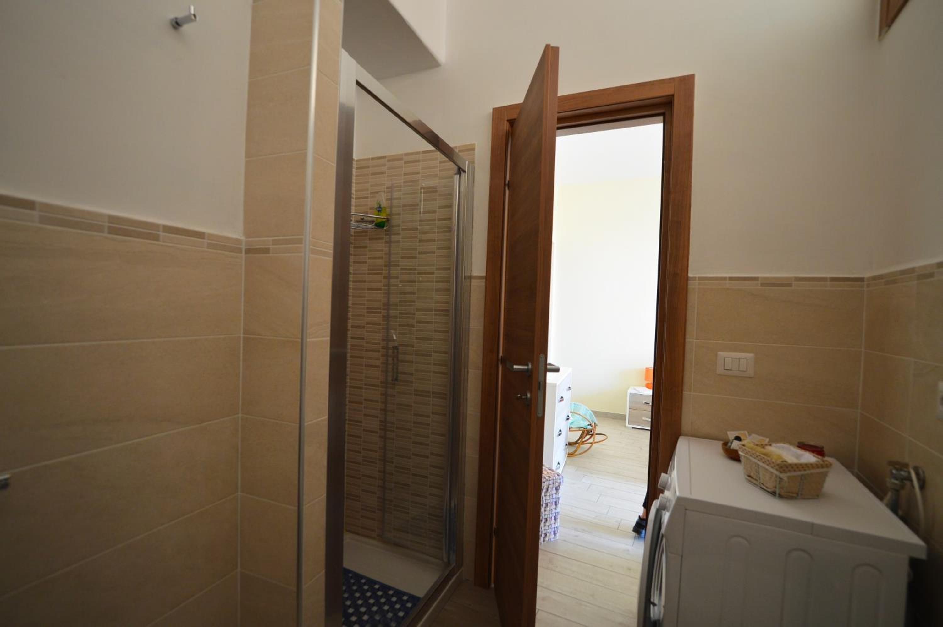 Apartment - Photo 80