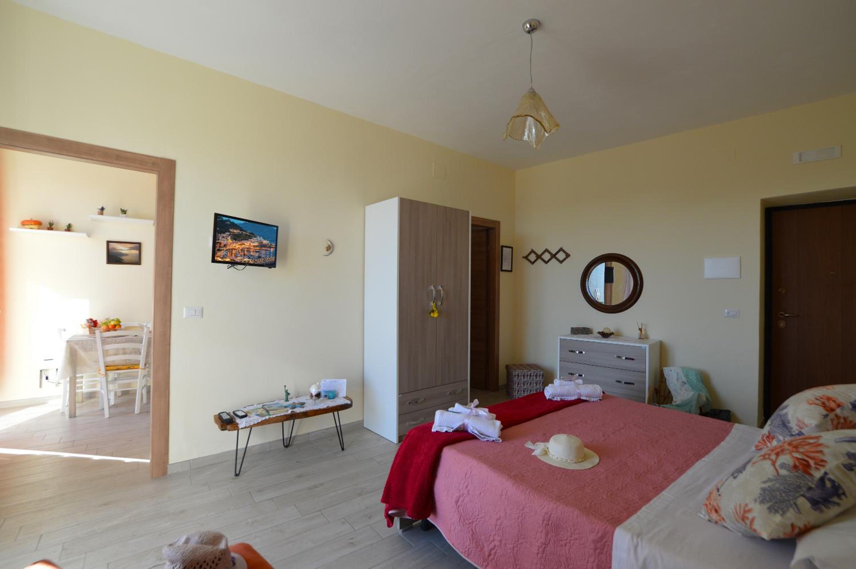 Apartment - Photo 81