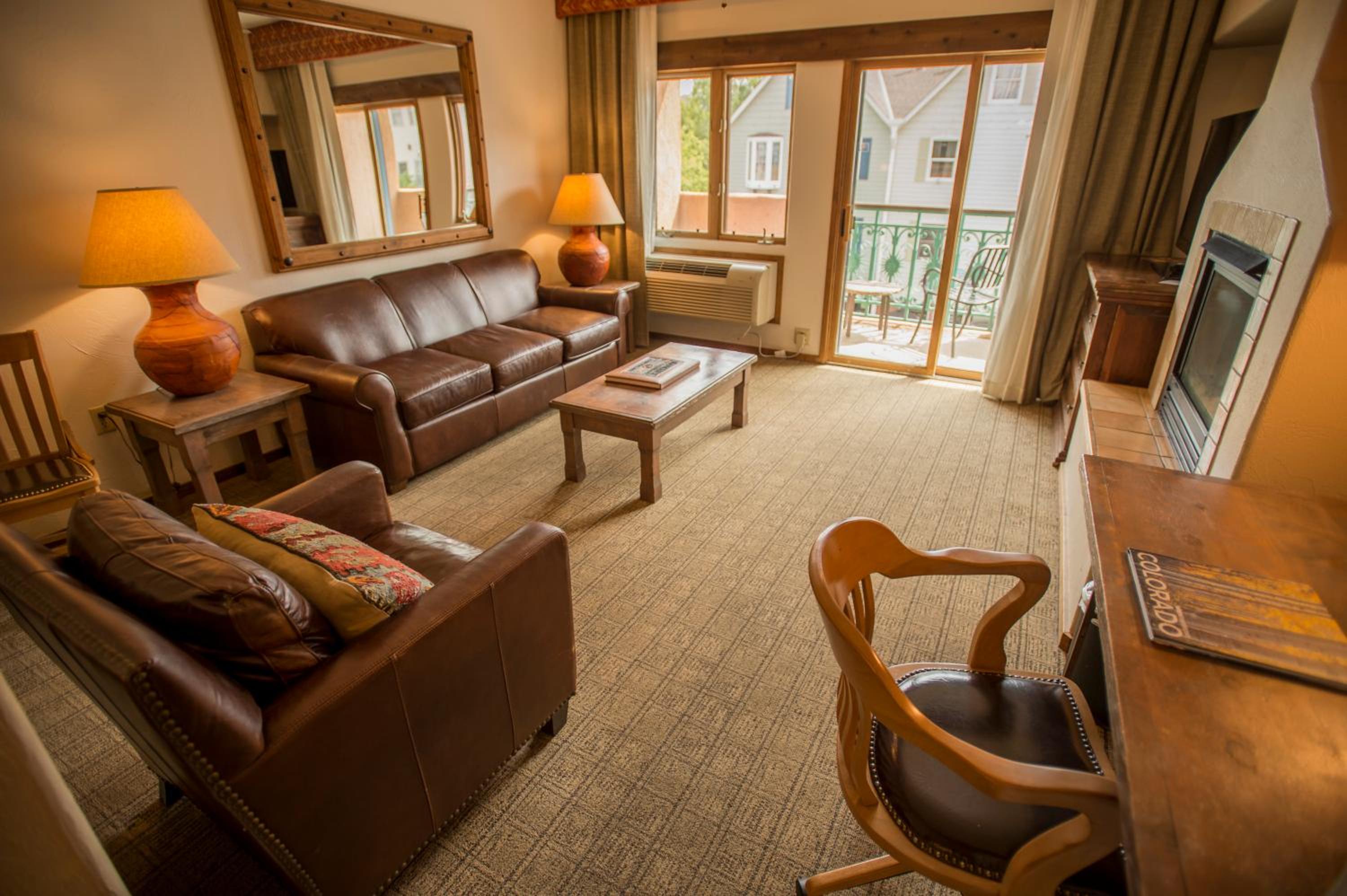 Navajo Junior Suite - Photo 5