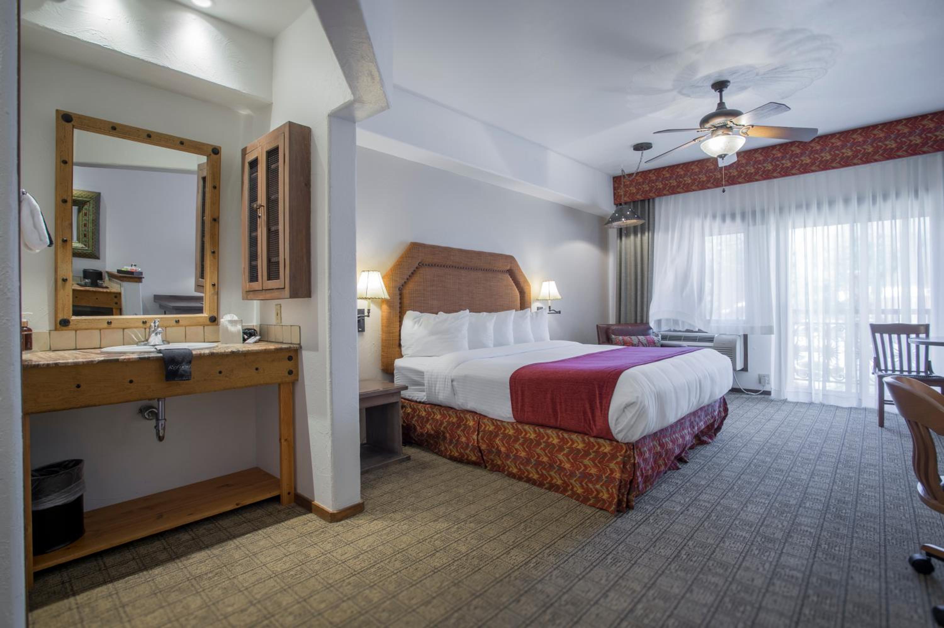 Foothills Grand King - Photo 1