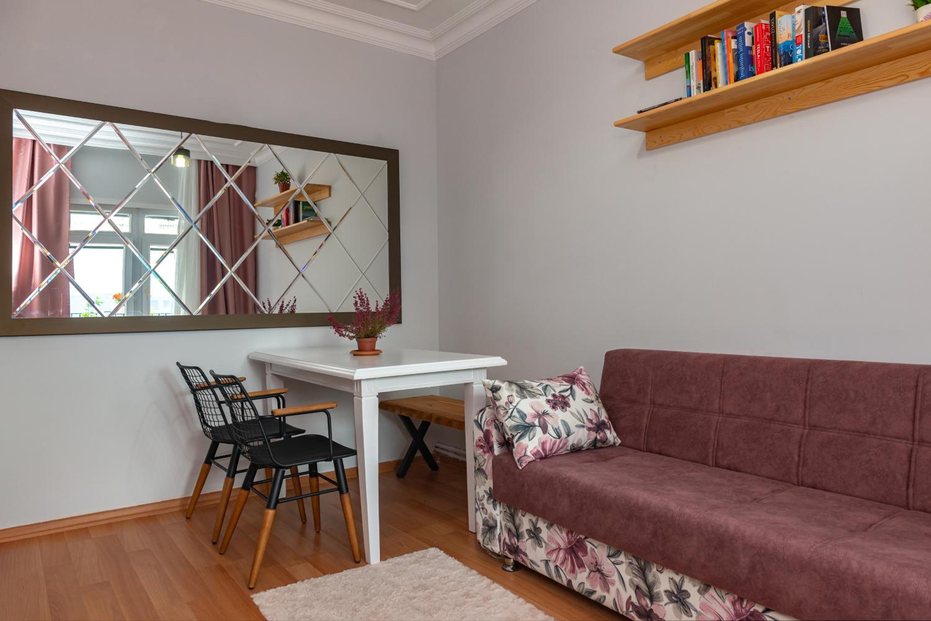 Apartment With Balcony