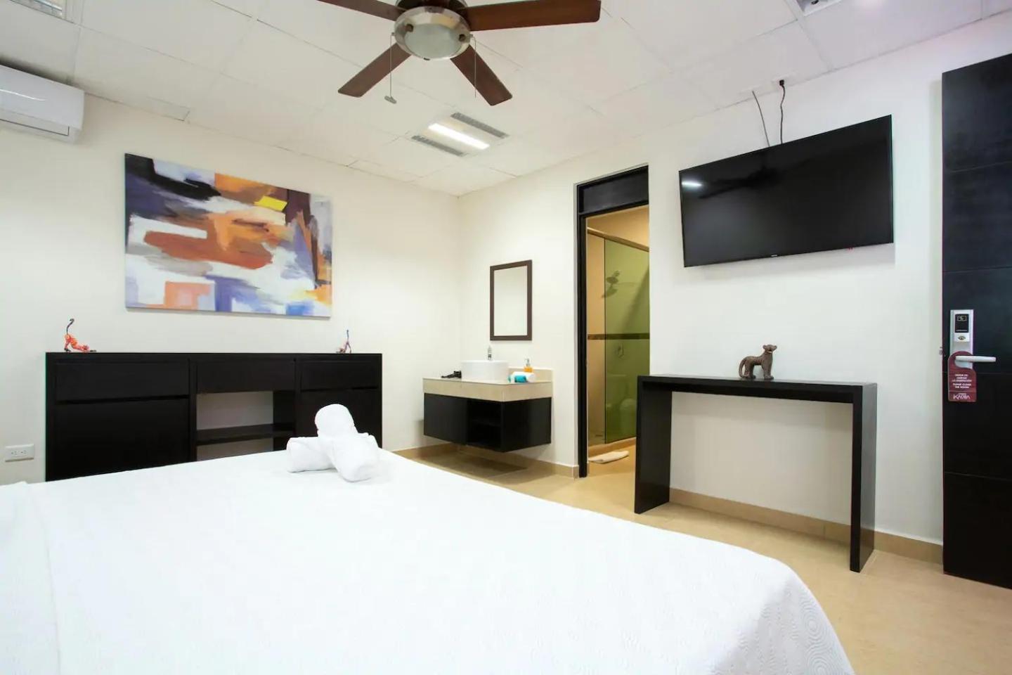 Standard Double Room - Photo 3