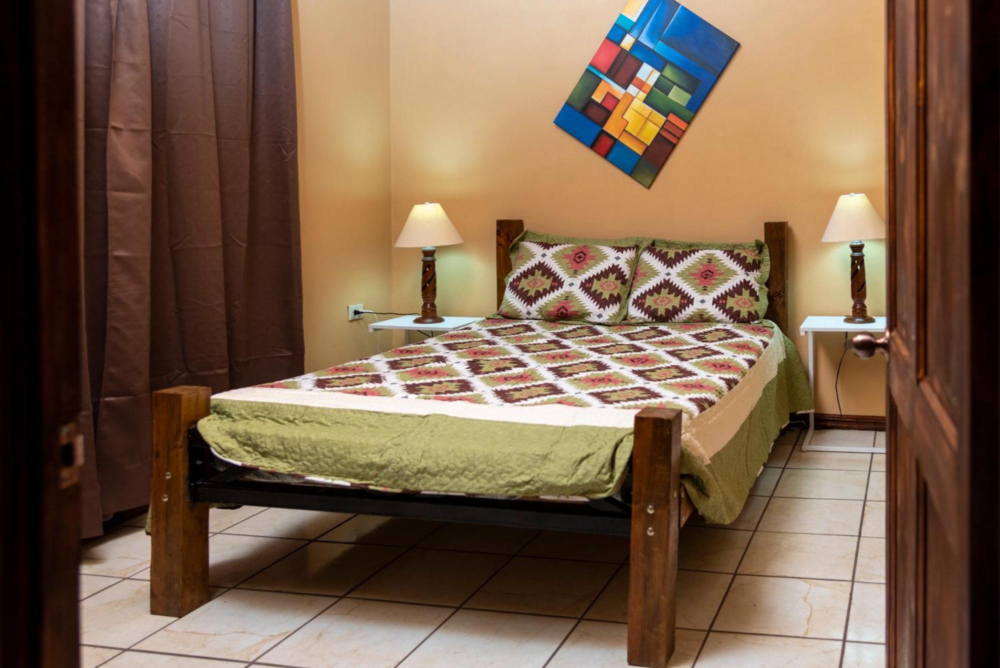 Deluxe Queen Room photo 2