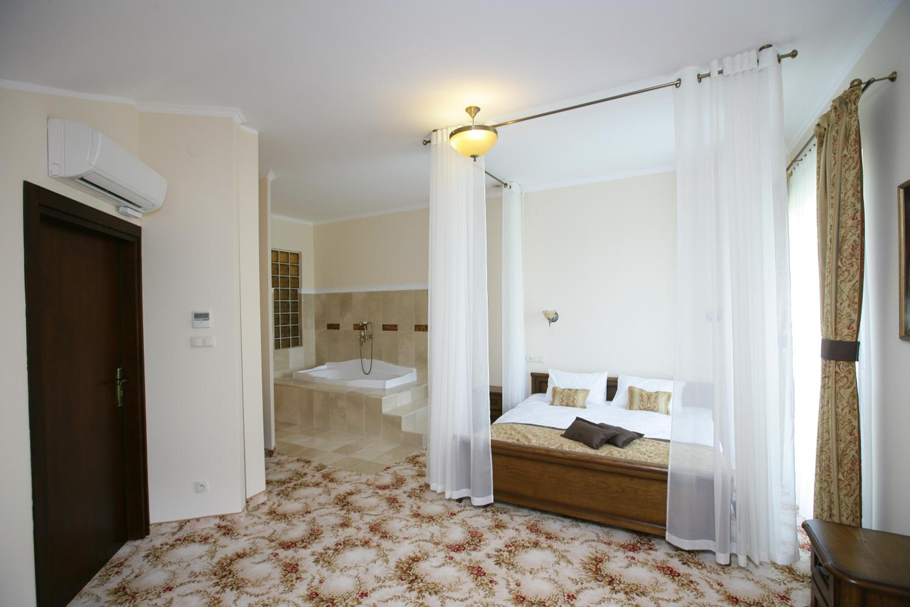 Superior Apartment photo 1