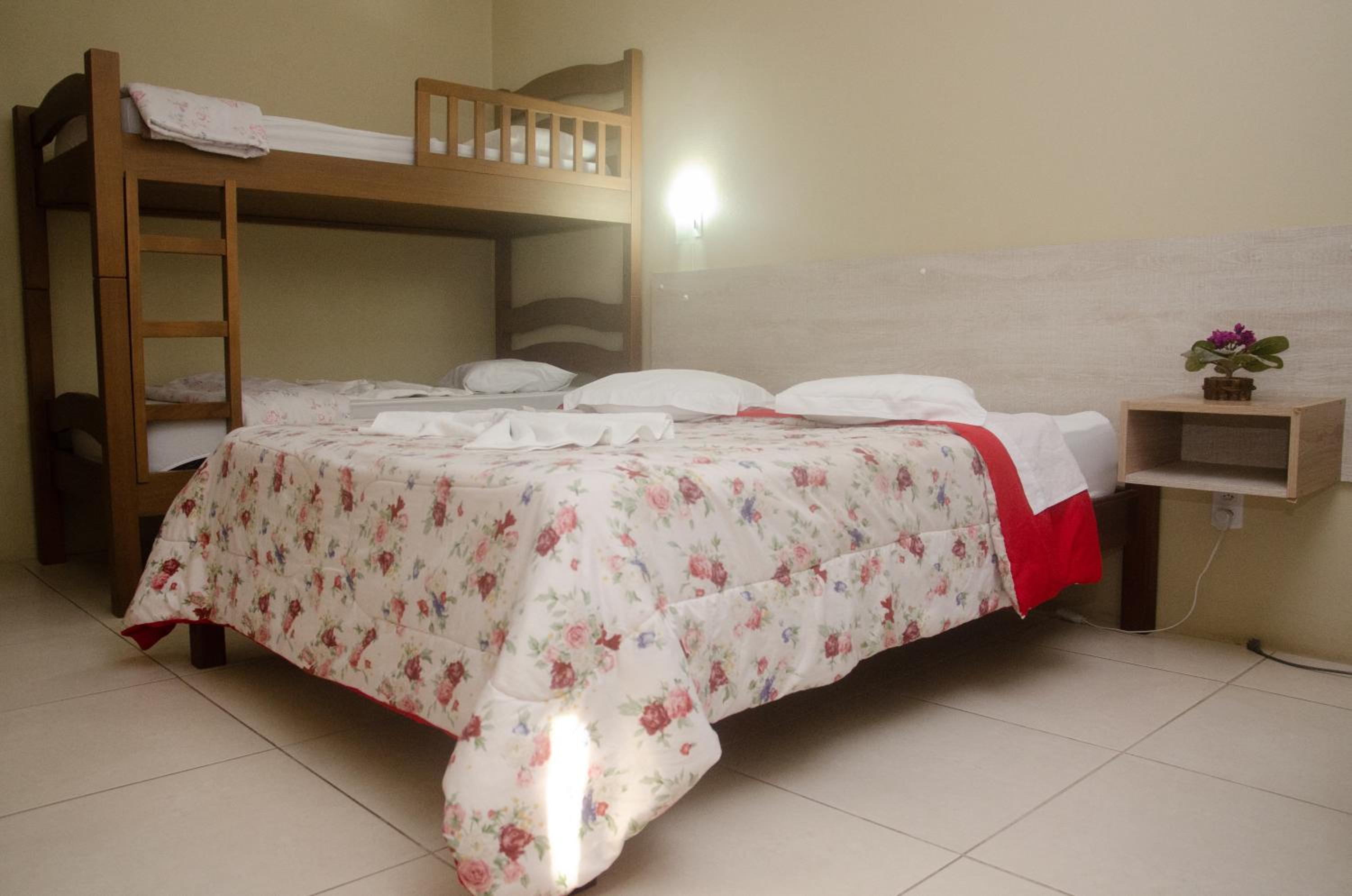 Standard Quadruple Room - Photo 1