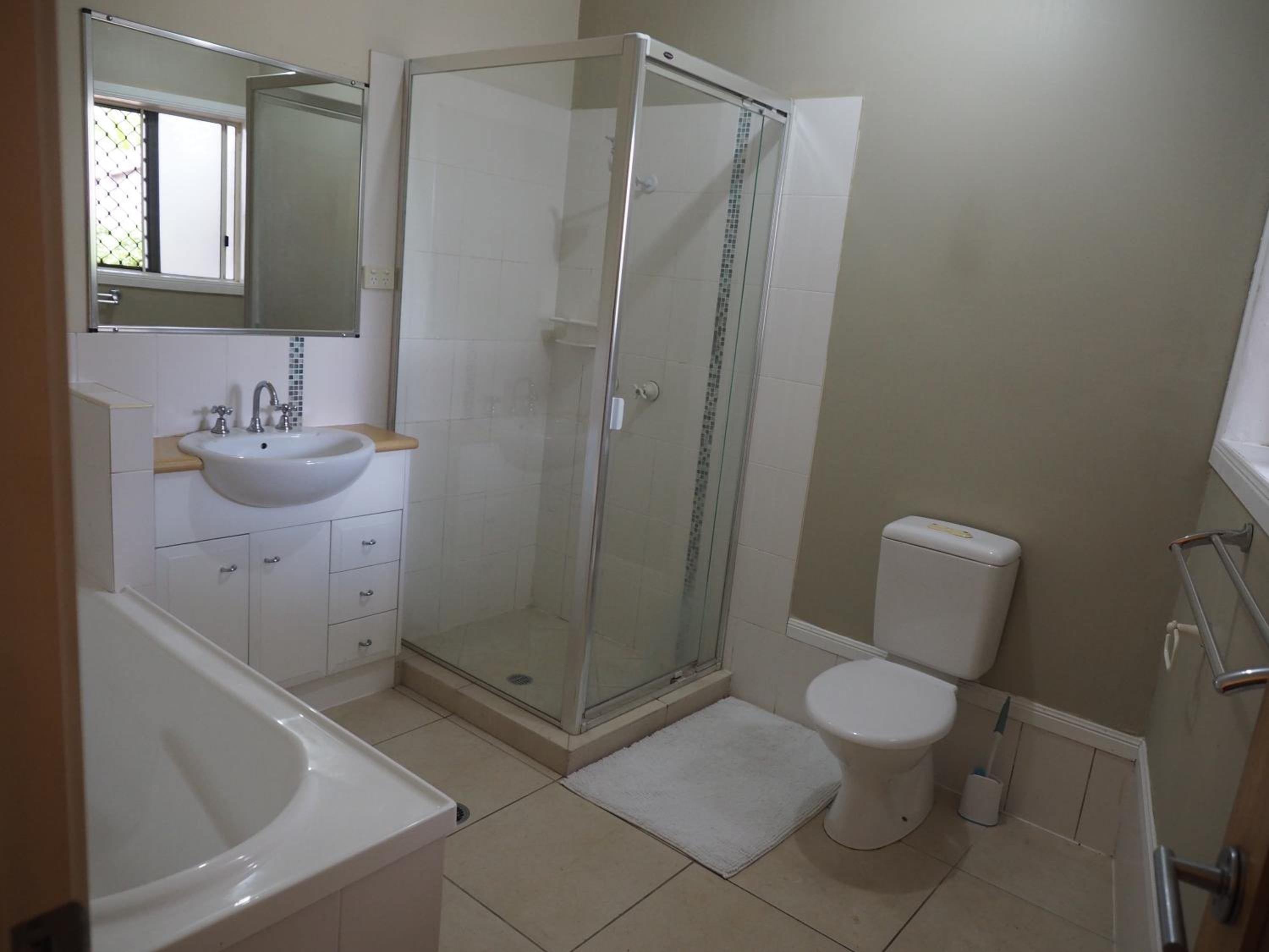 Budget Single Room photo 2