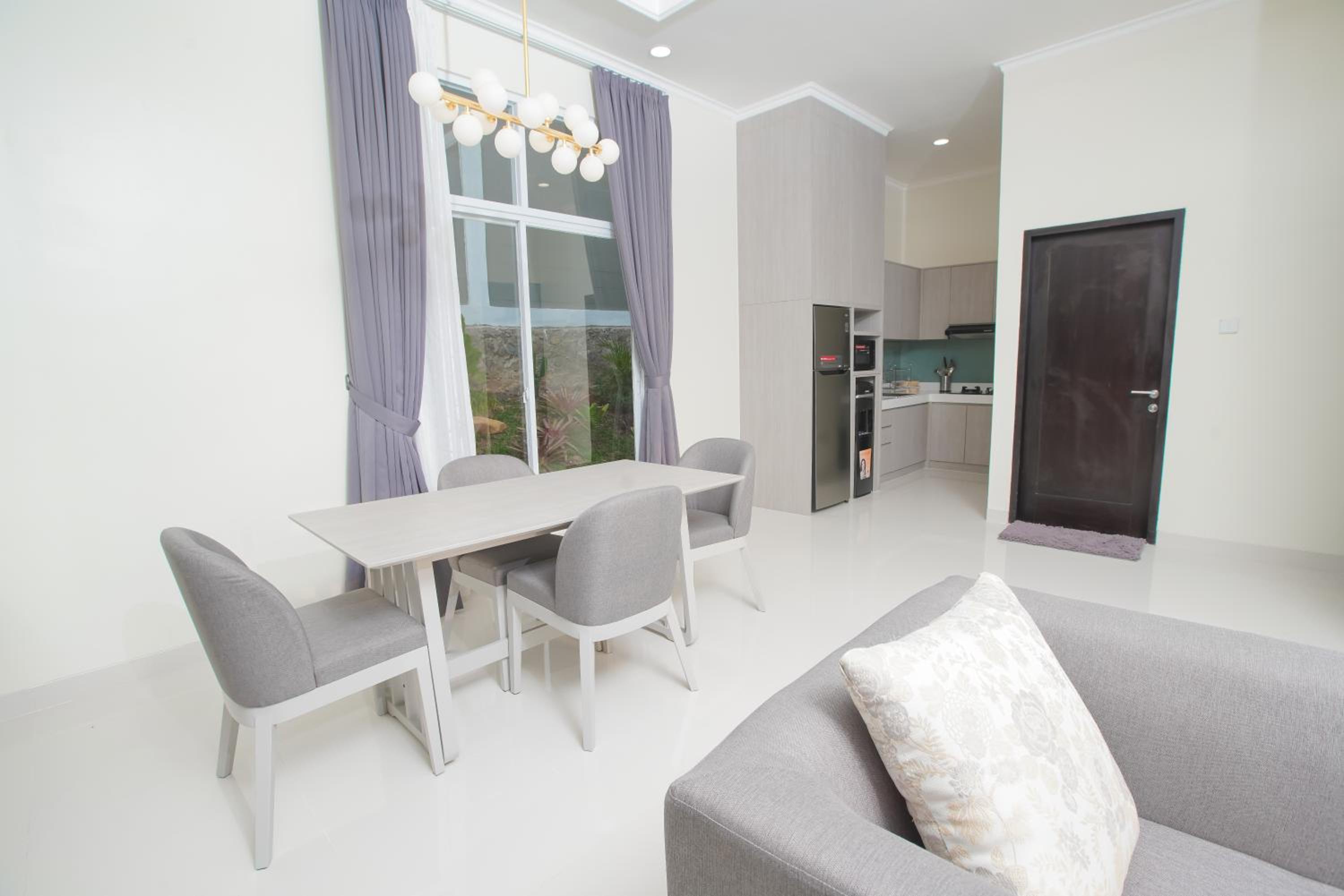 Two-Bedroom Villa - Photo 37
