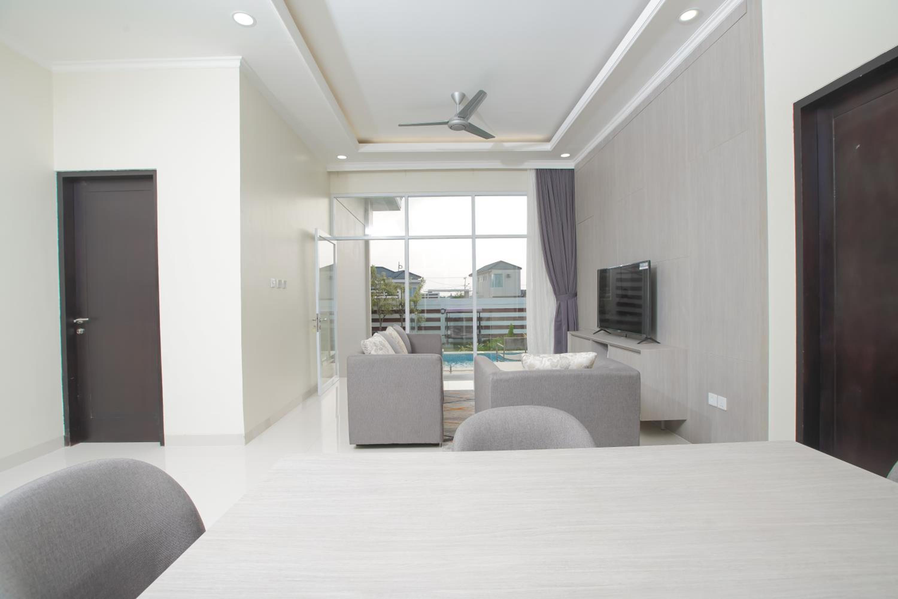 Two-Bedroom Villa - Photo 32