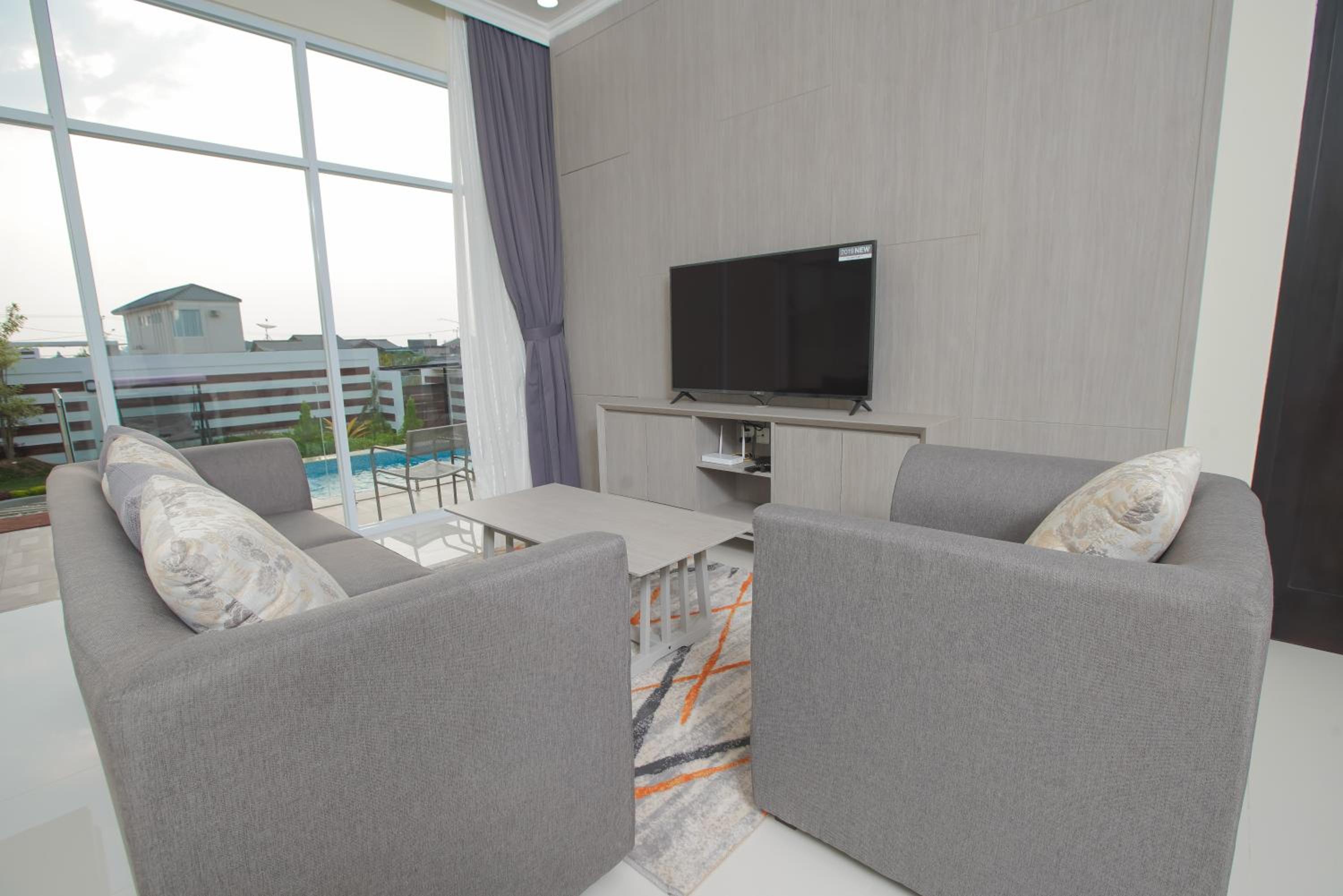 Two-Bedroom Villa - Photo 23