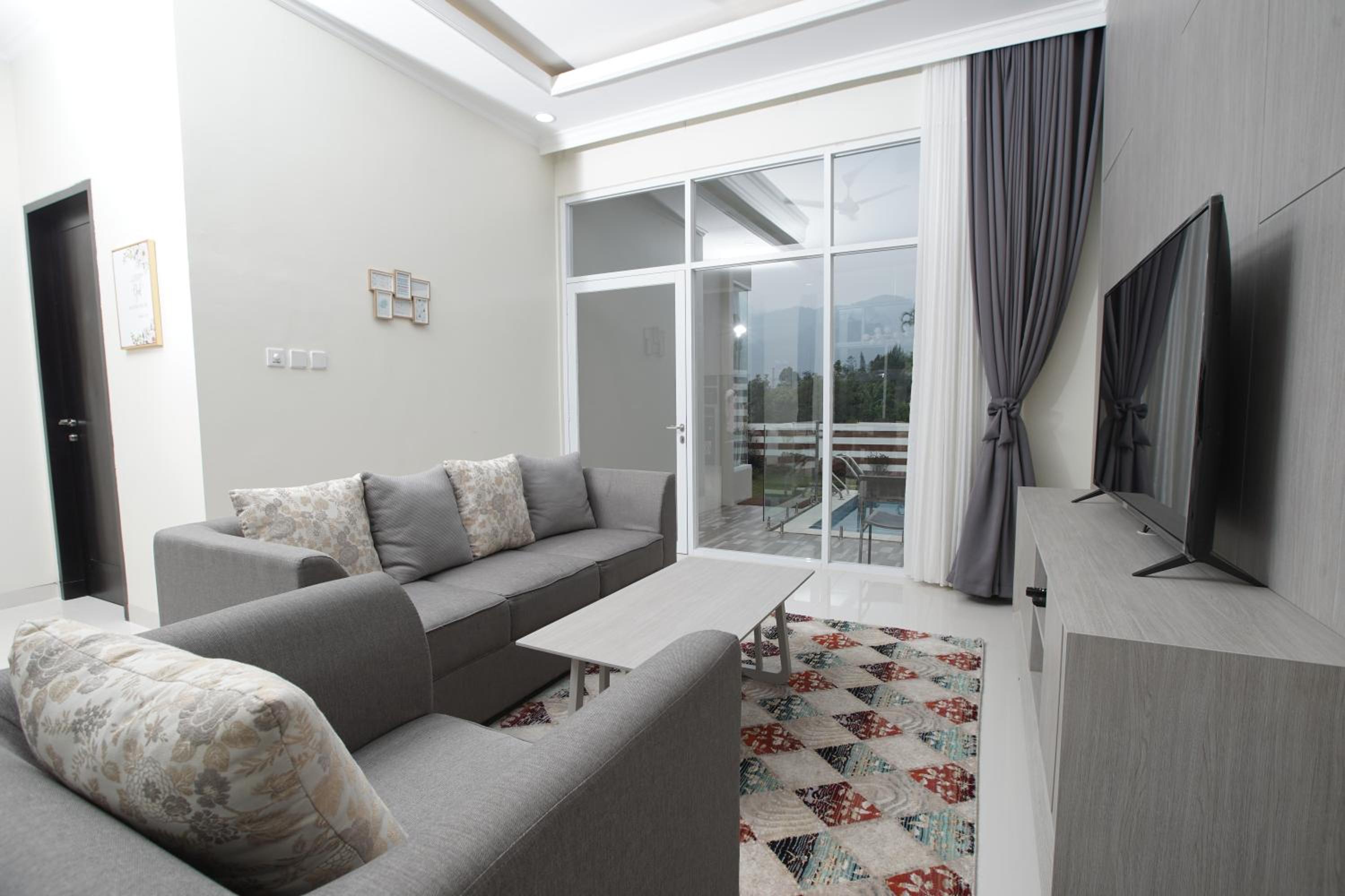 Two-Bedroom Villa - Photo 20