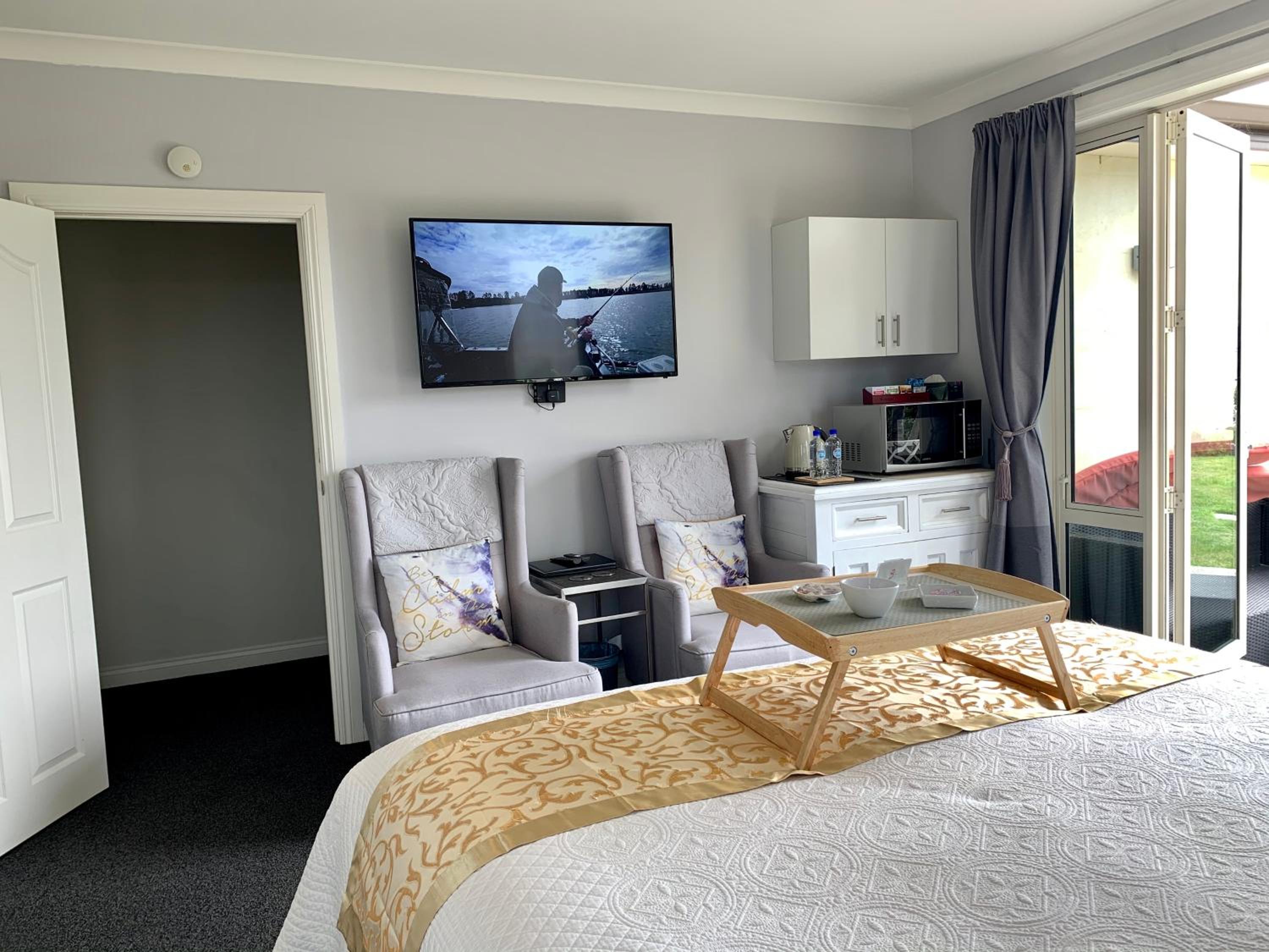 Superior King Room 3 - Photo 6