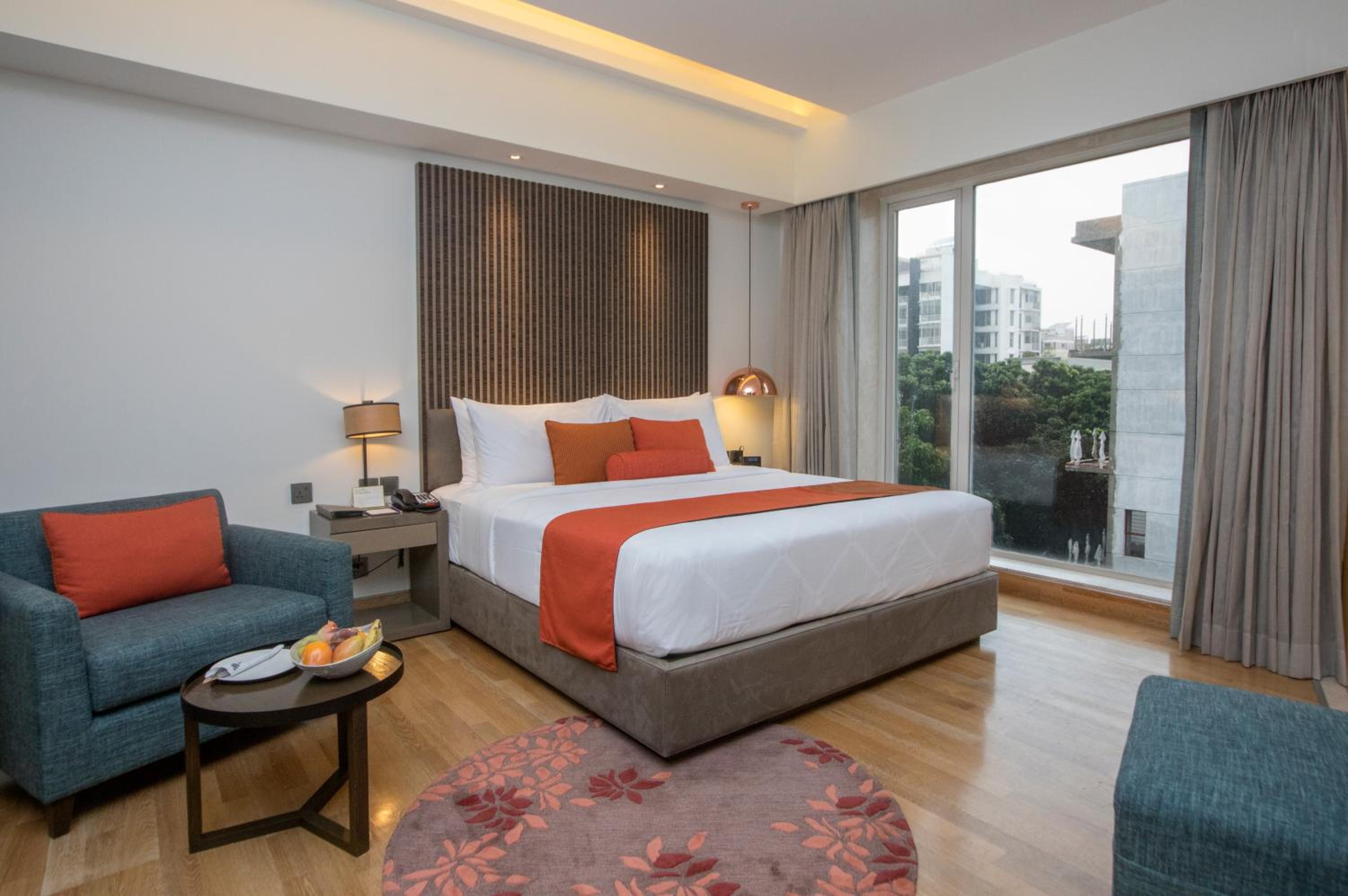 Deluxe King Room