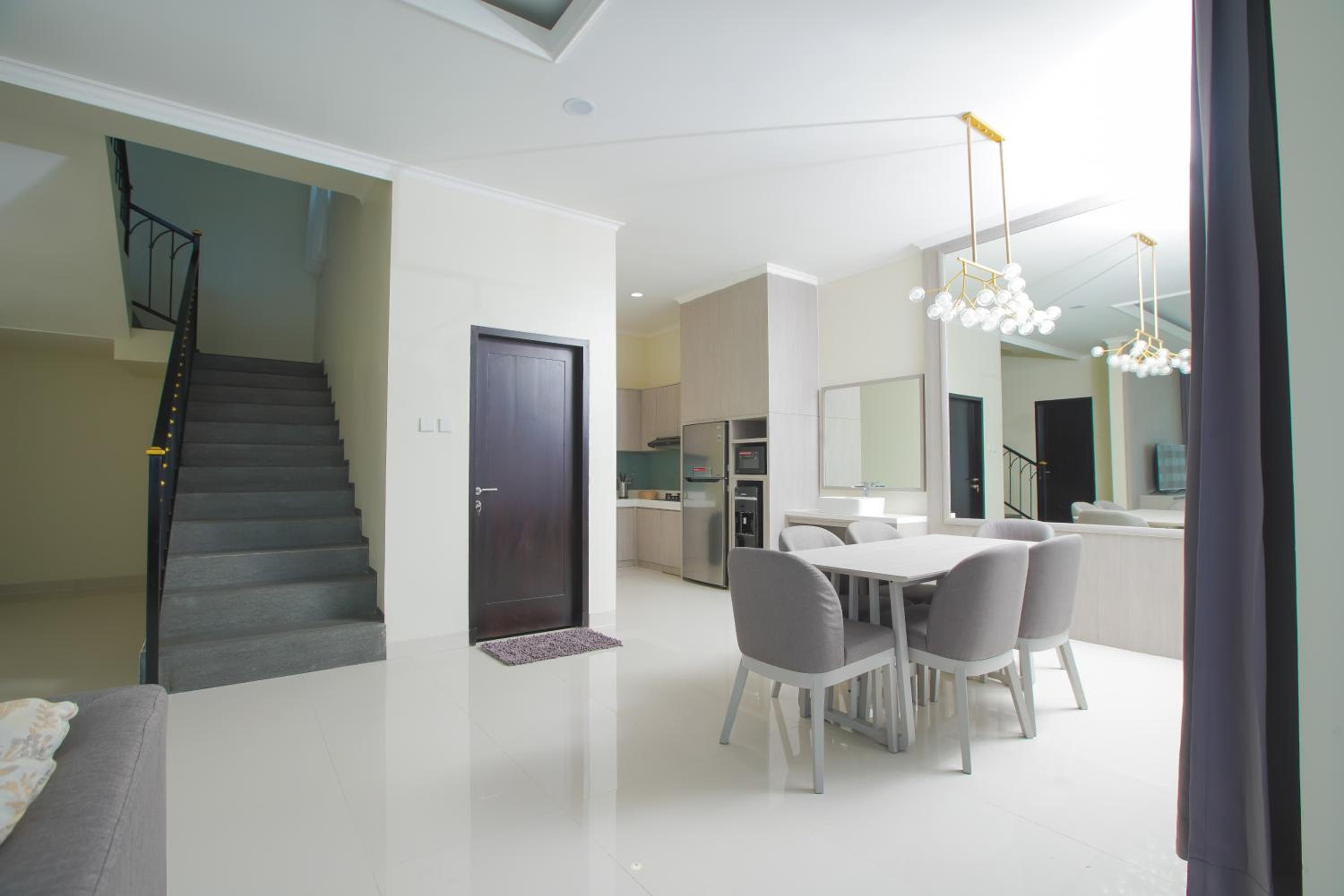 Three-Bedroom Villa - Photo 30