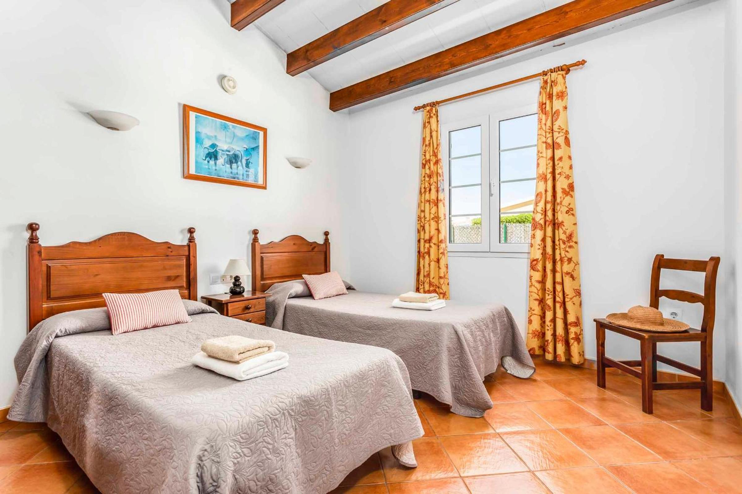 Villa de Tres Habitaciones