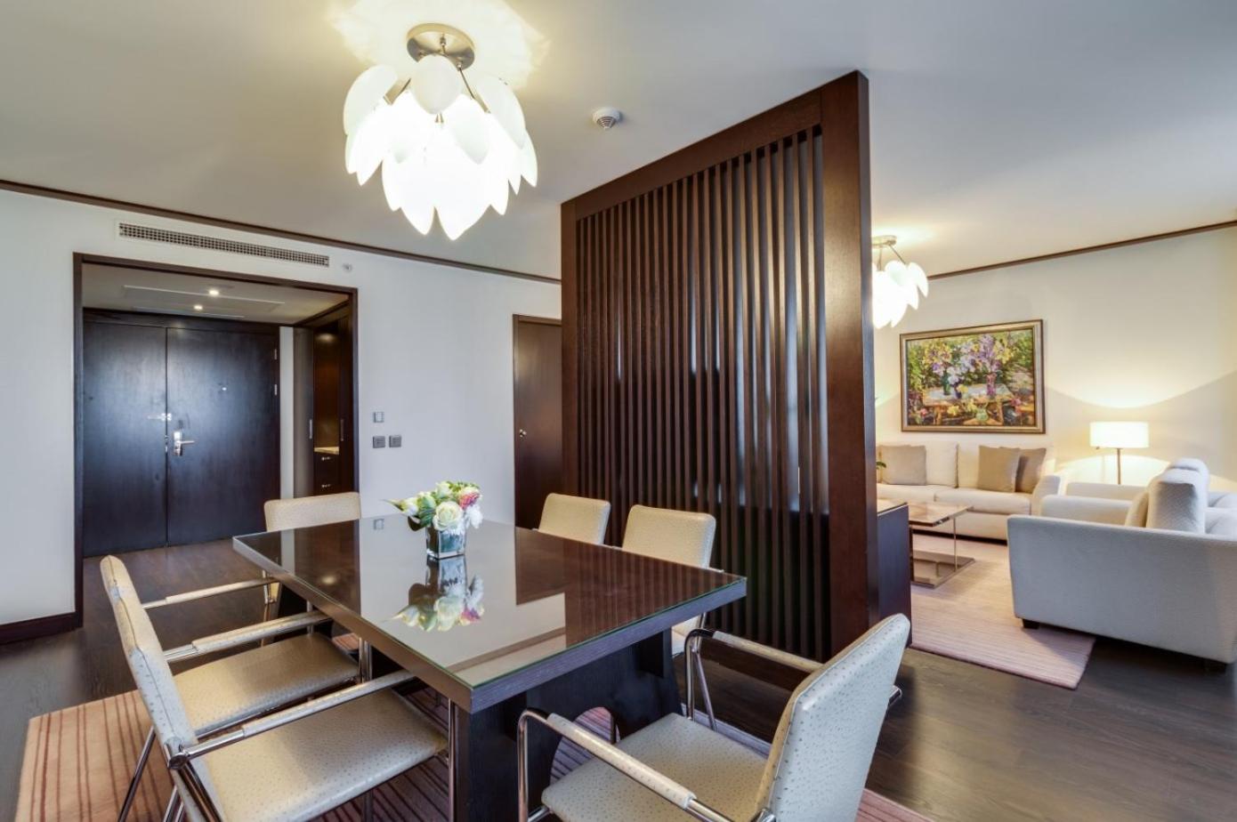 Ambassador Suite - Photo 2