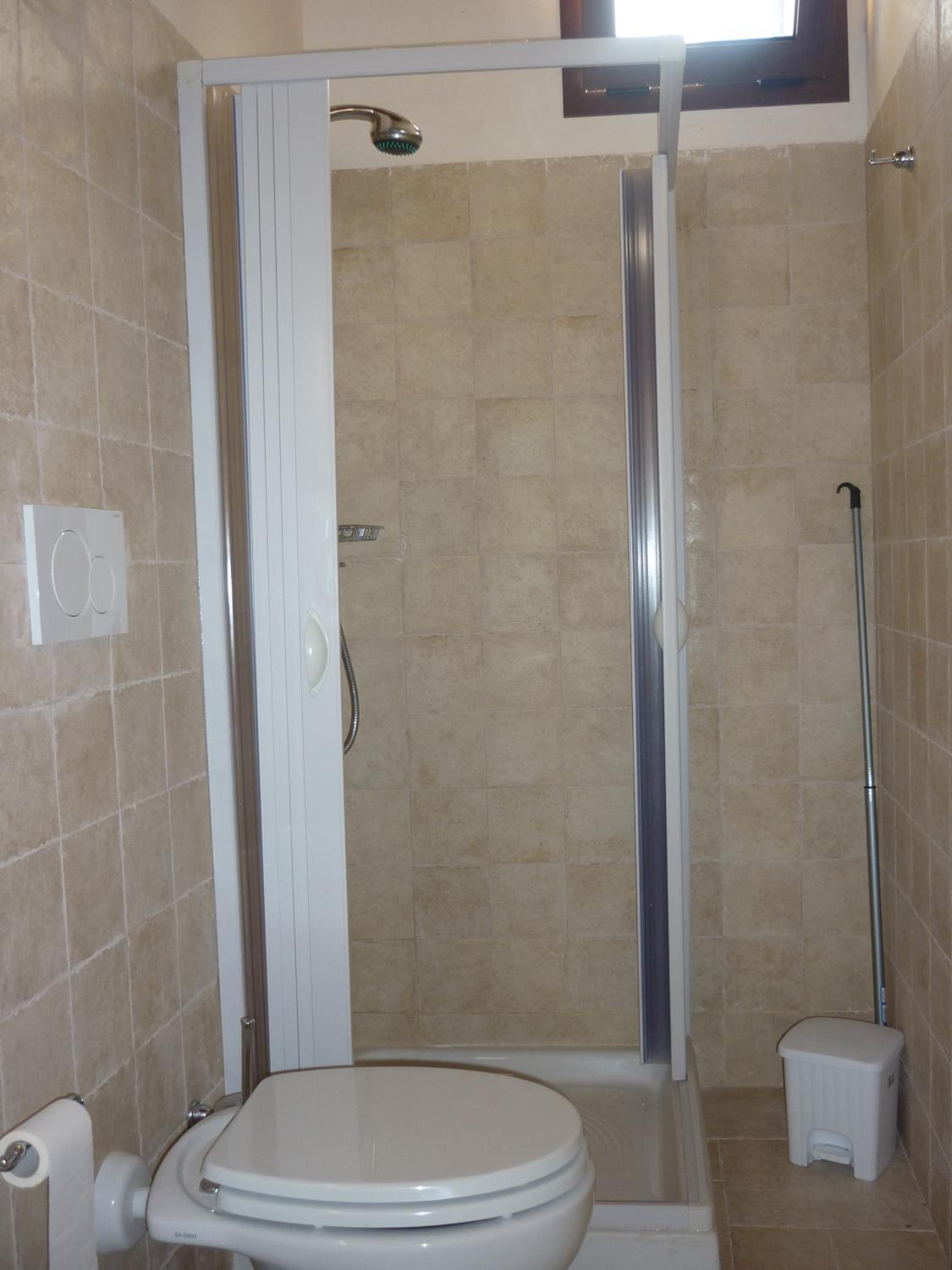 Triple Room with Bathroom photo 2