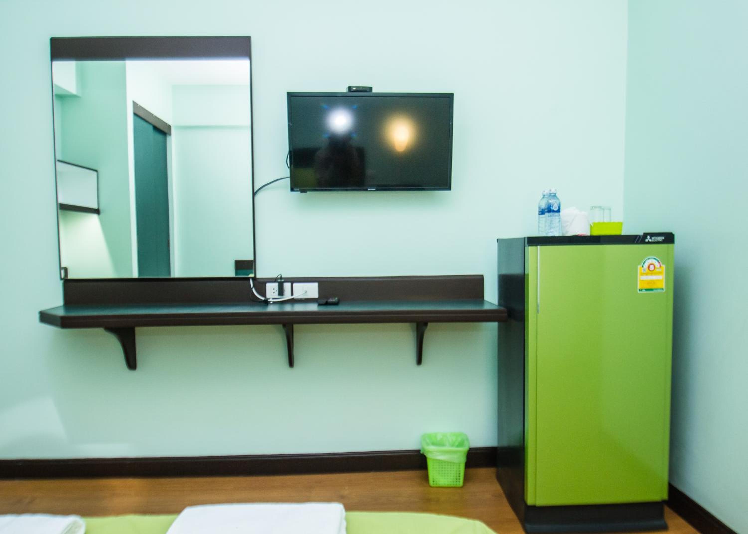 Double Room - Photo 16