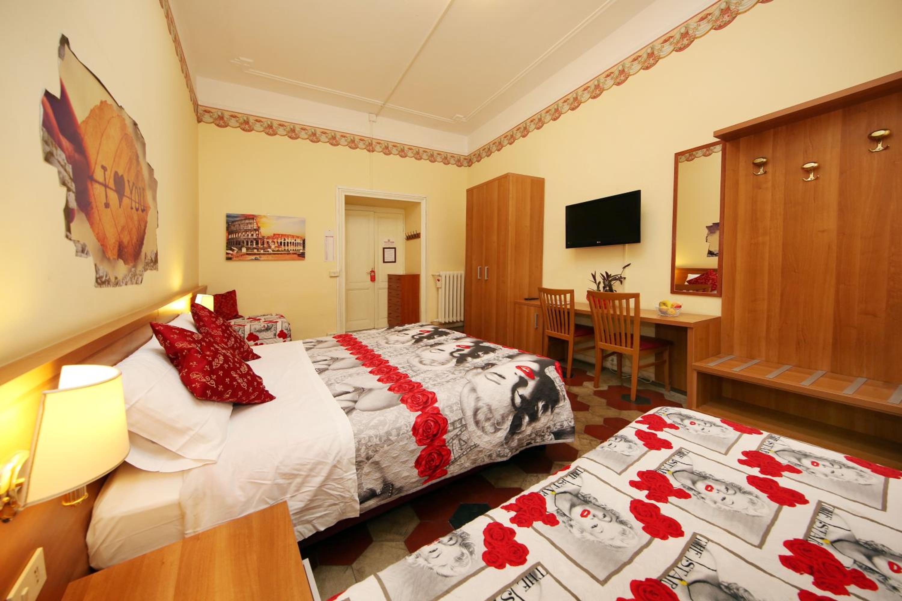 Triple Room photo 3