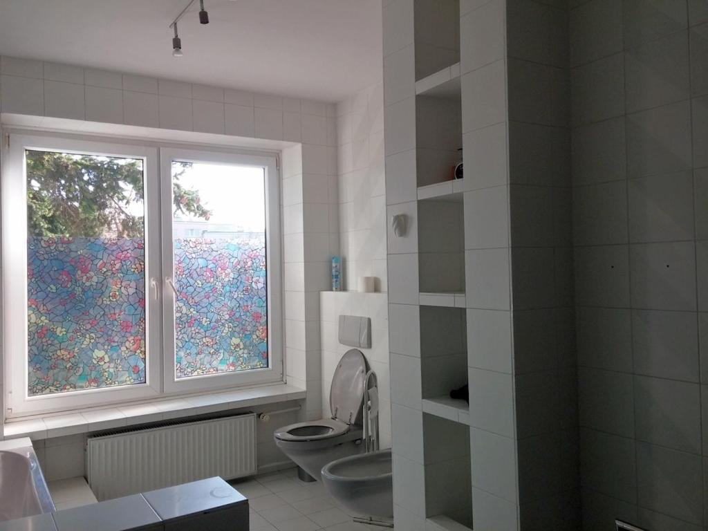 Large Twin Room - Photo 5