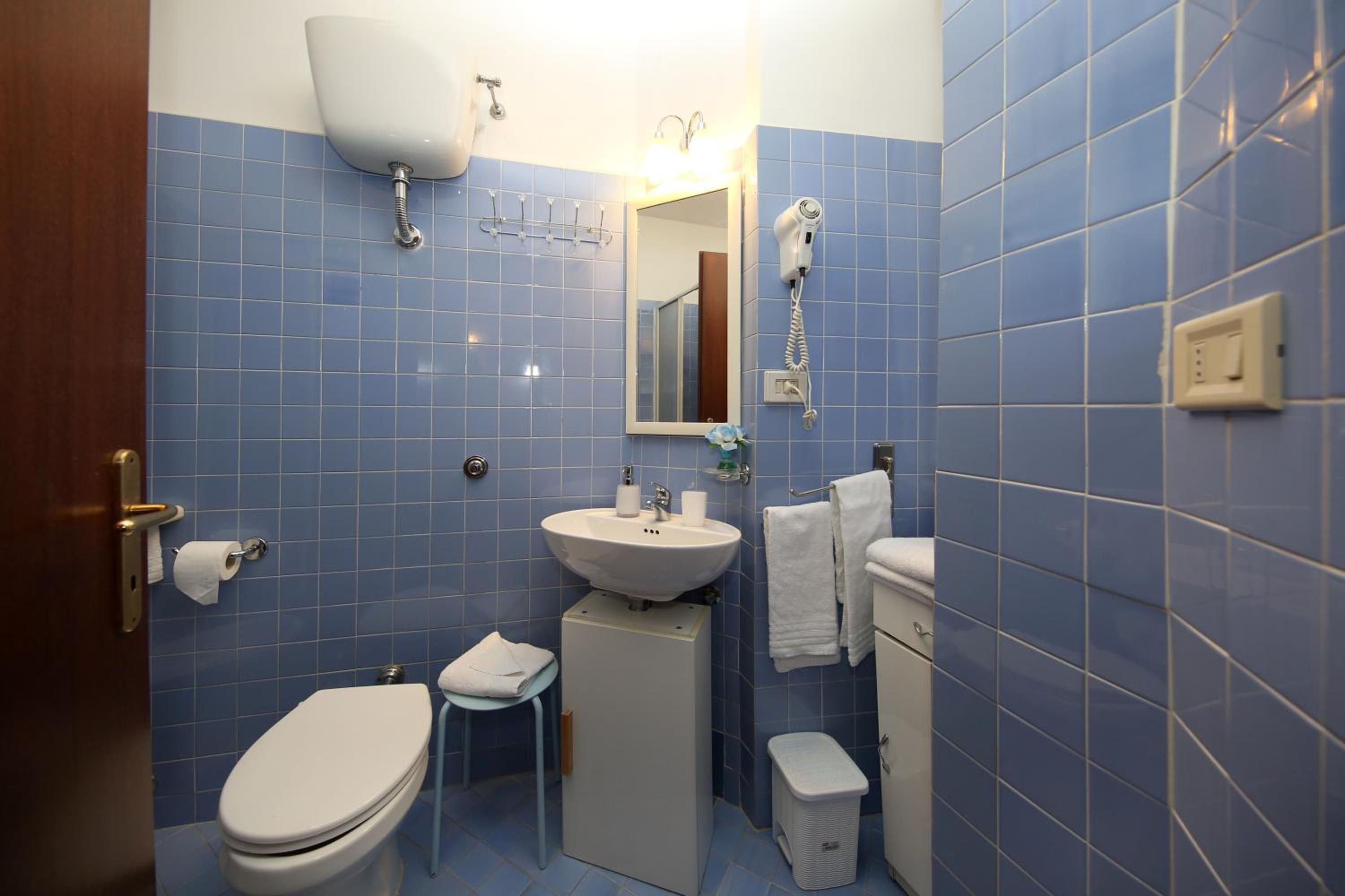 Double or Twin Room photo 2