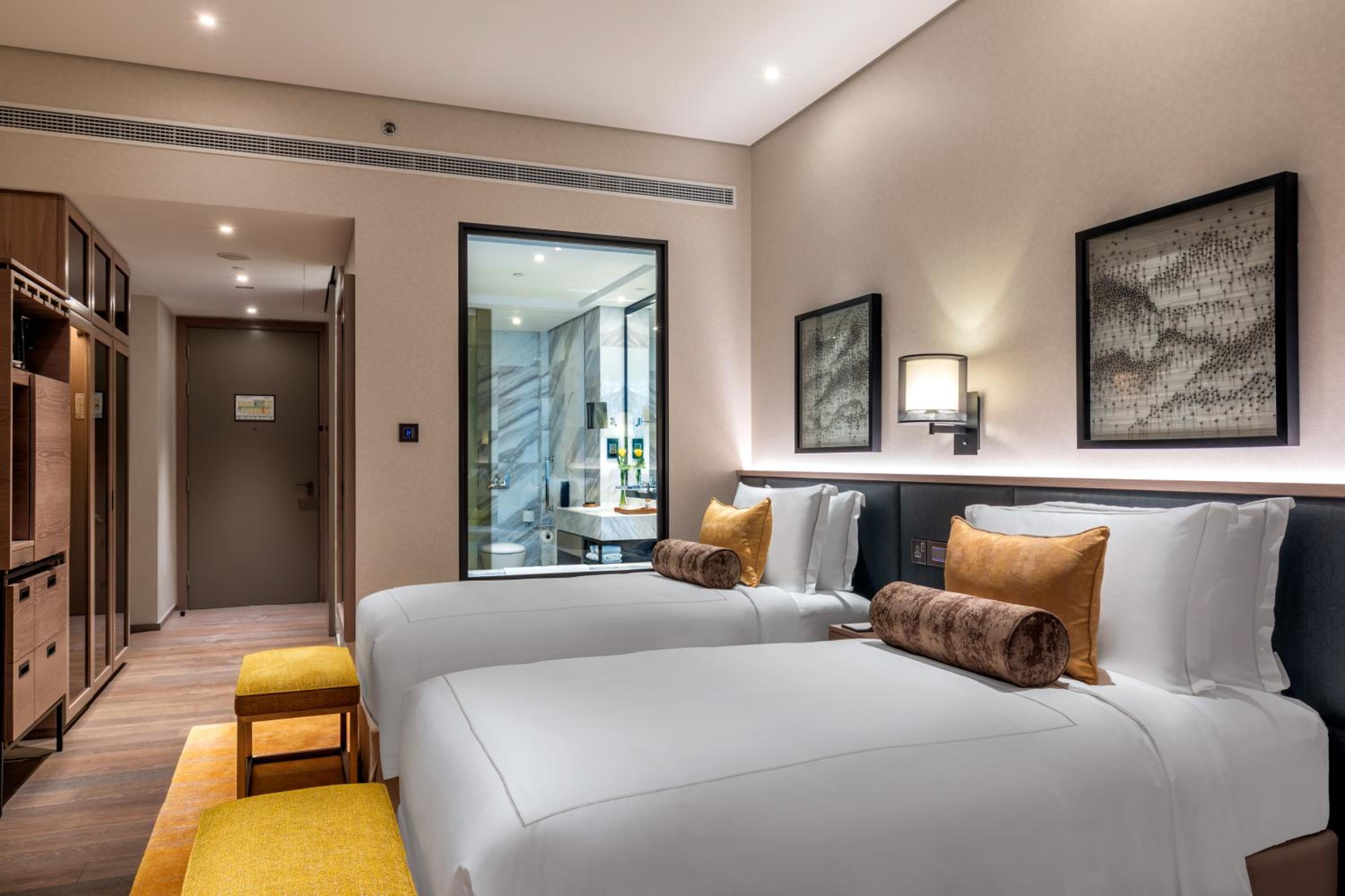 Superior Room Twin Bed photo 2