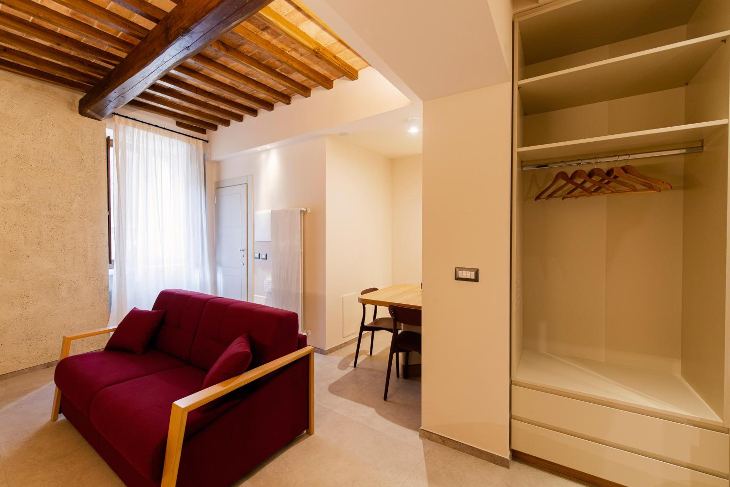 Apartment - Photo 8